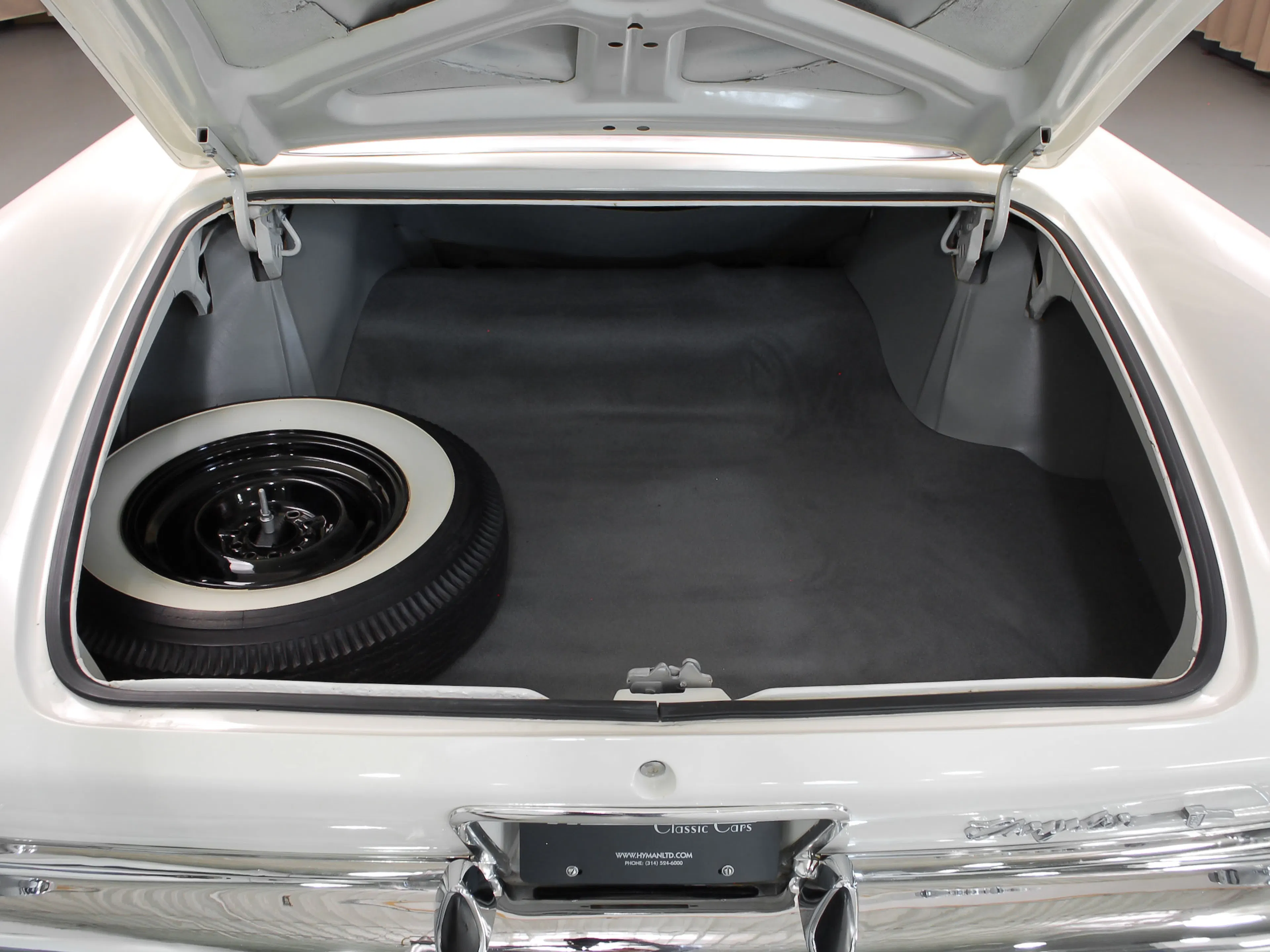 1960 Chrysler 300F 2dr Hardtop Coupe Courtesy of Hyman Ltd.