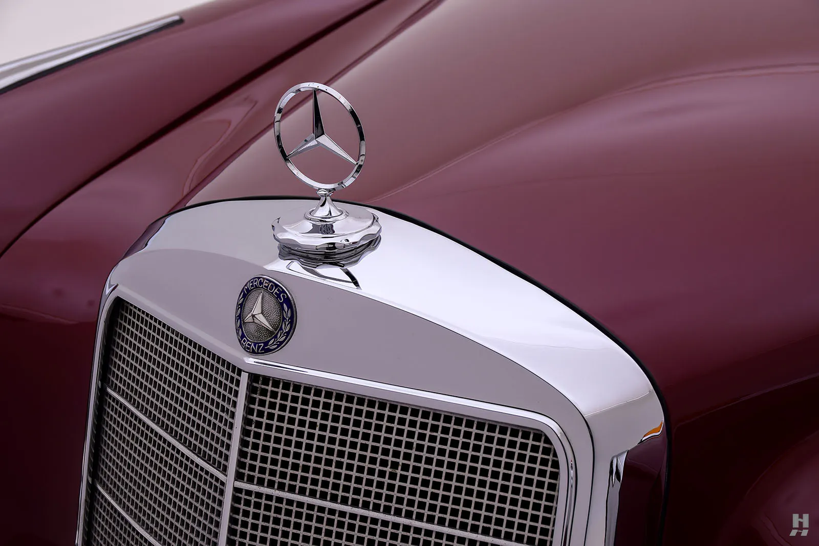 1960 Mercedes-Benz 220SEb 2dr Convertible Courtesy of Hyman Ltd.