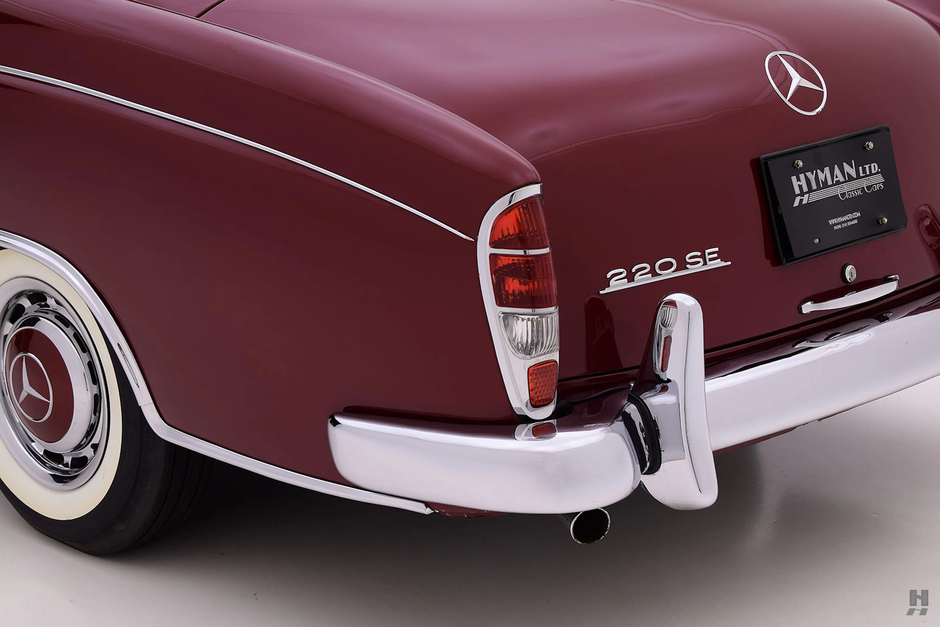 1960 Mercedes-Benz 220SEb 2dr Convertible Courtesy of Hyman Ltd.