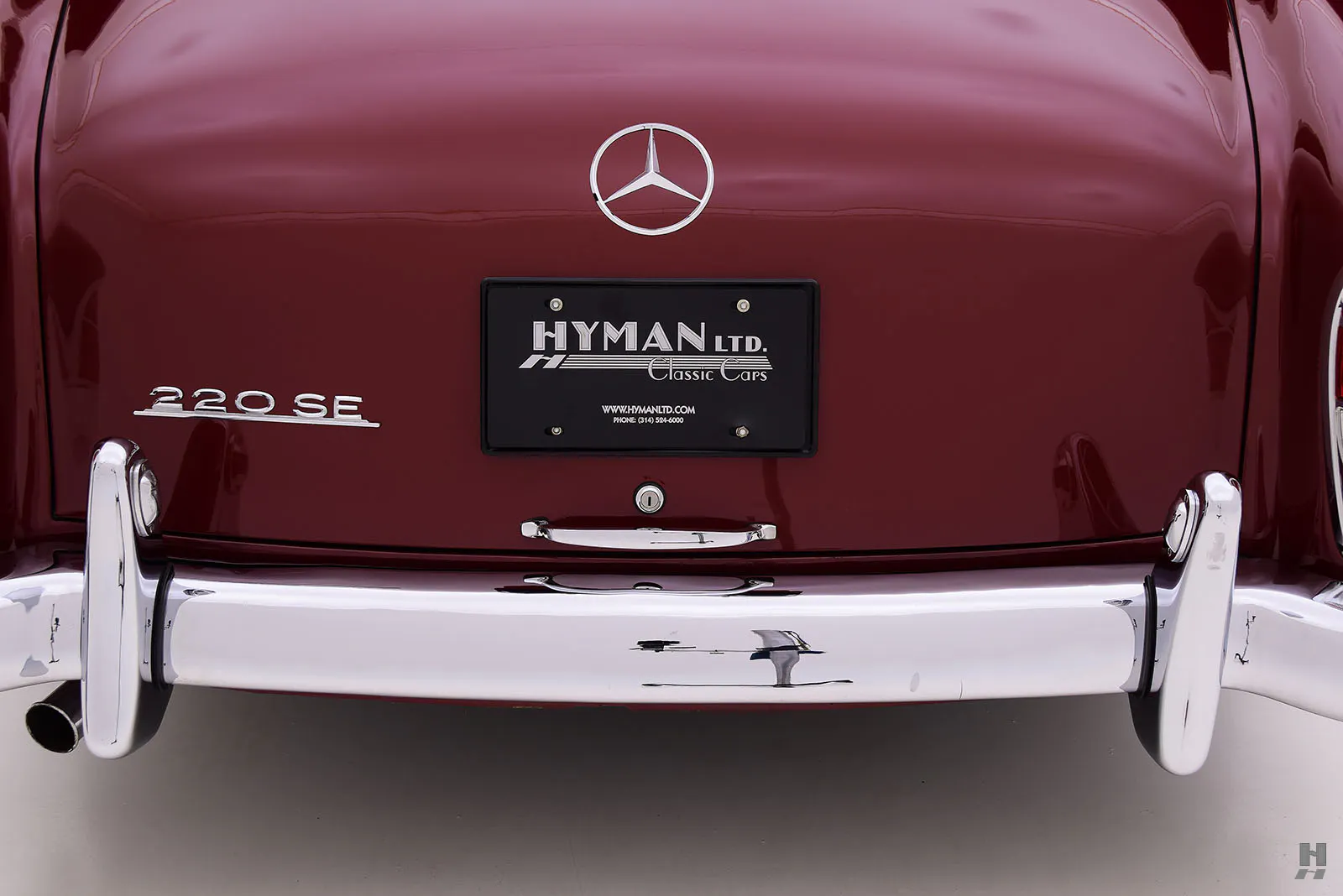 1960 Mercedes-Benz 220SEb 2dr Convertible Courtesy of Hyman Ltd.