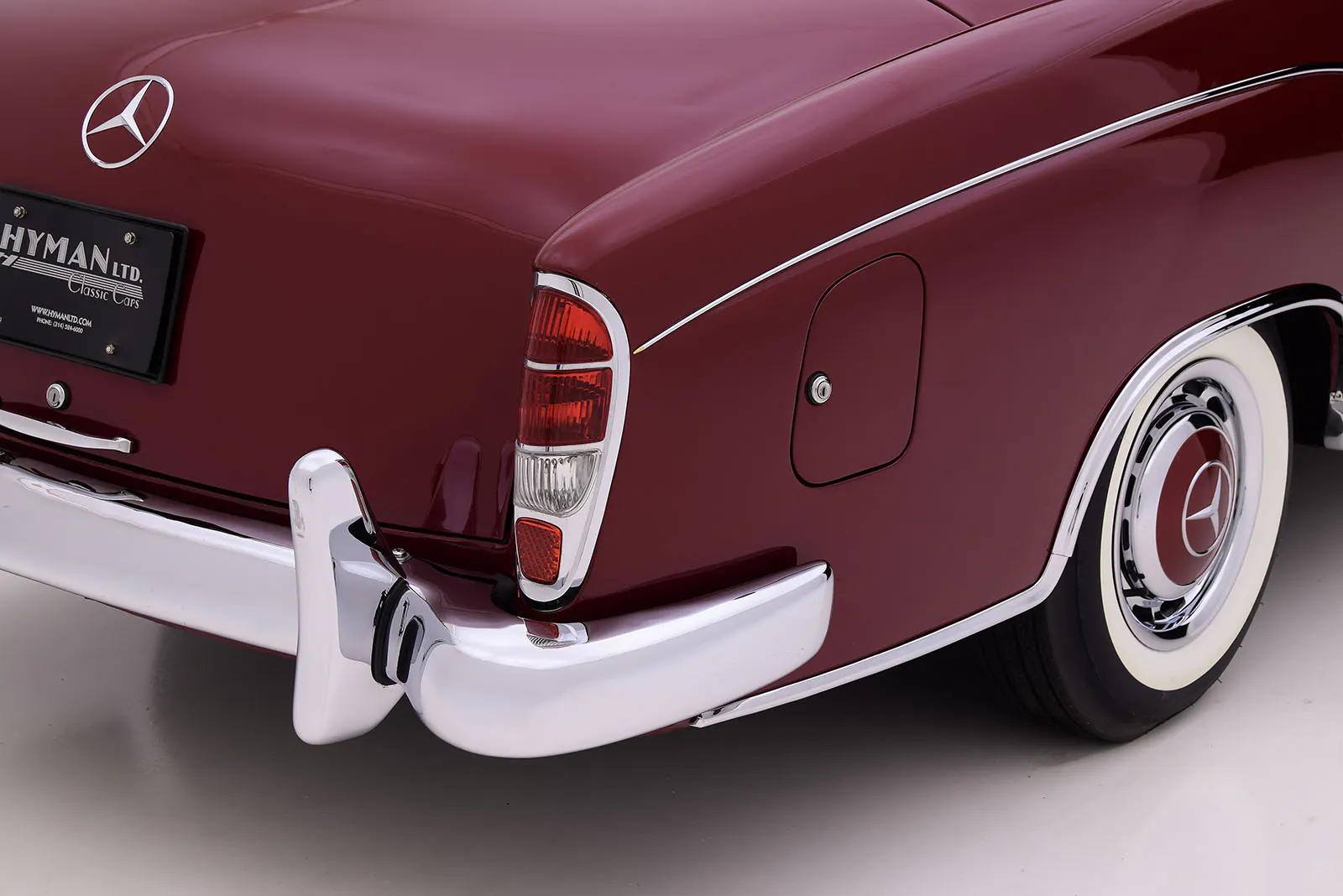 1960 Mercedes-Benz 220SEb 2dr Convertible Courtesy of Hyman Ltd.