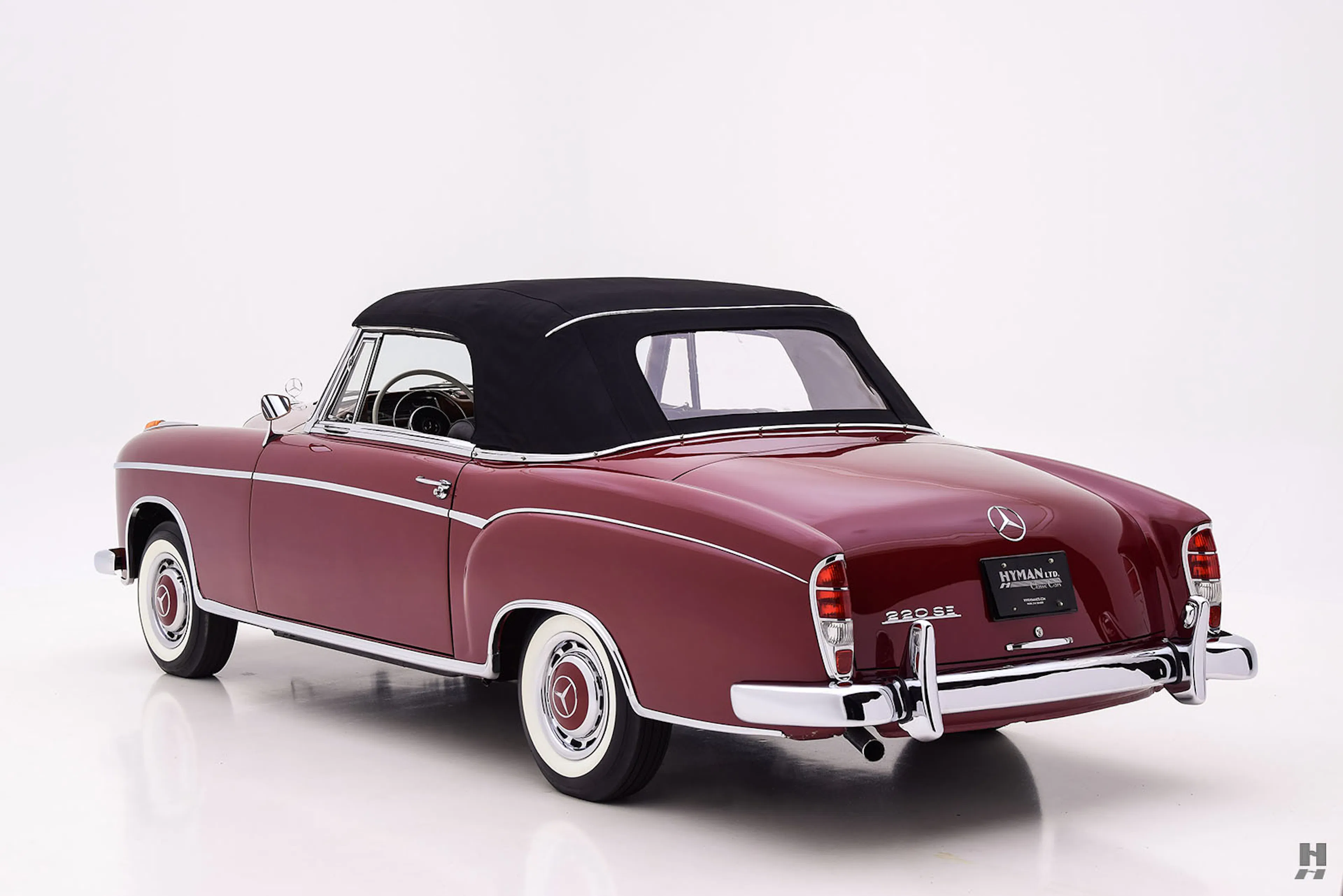 1960 Mercedes-Benz 220SEb 2dr Convertible Courtesy of Hyman Ltd.