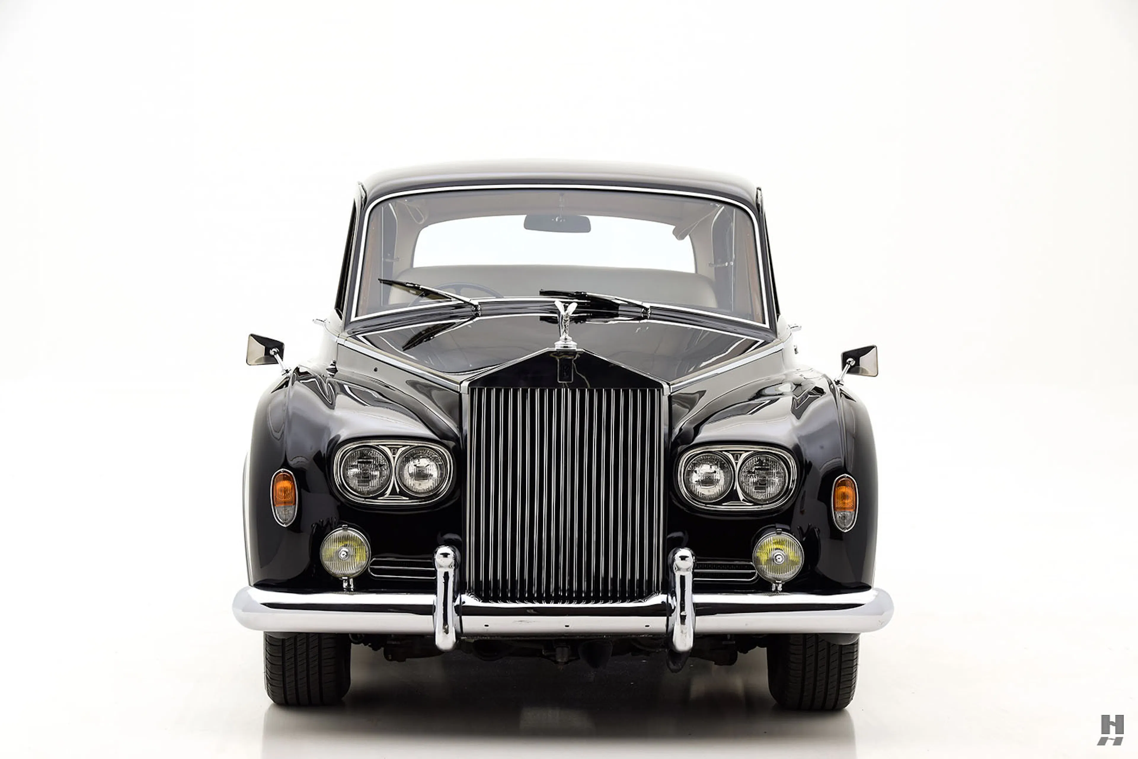 1960 Rolls-Royce Phantom V Park Ward 4dr Limousine Courtesy of Hyman Ltd.