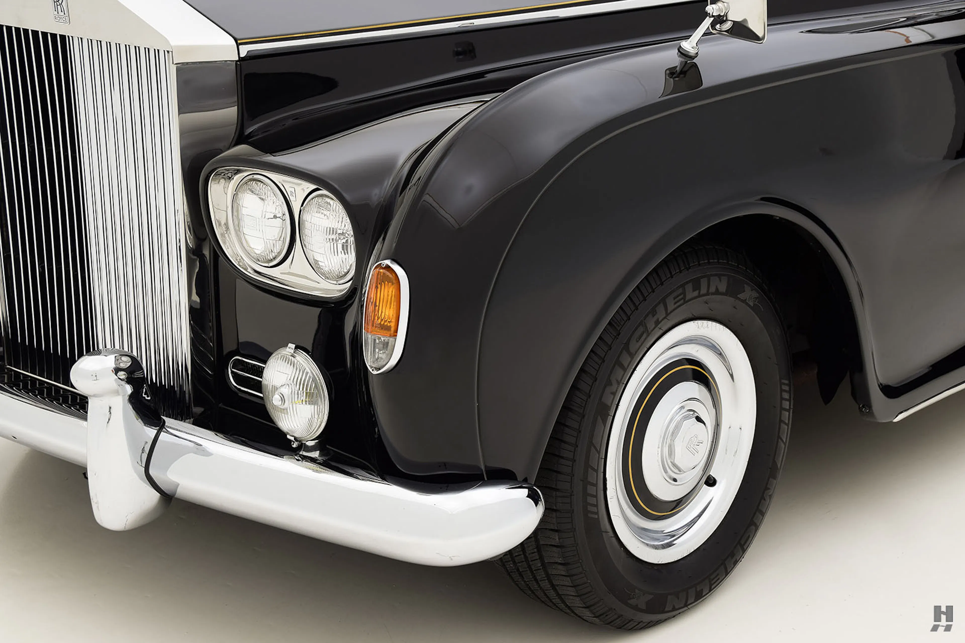 1960 Rolls-Royce Phantom V Park Ward 4dr Limousine Courtesy of Hyman Ltd.