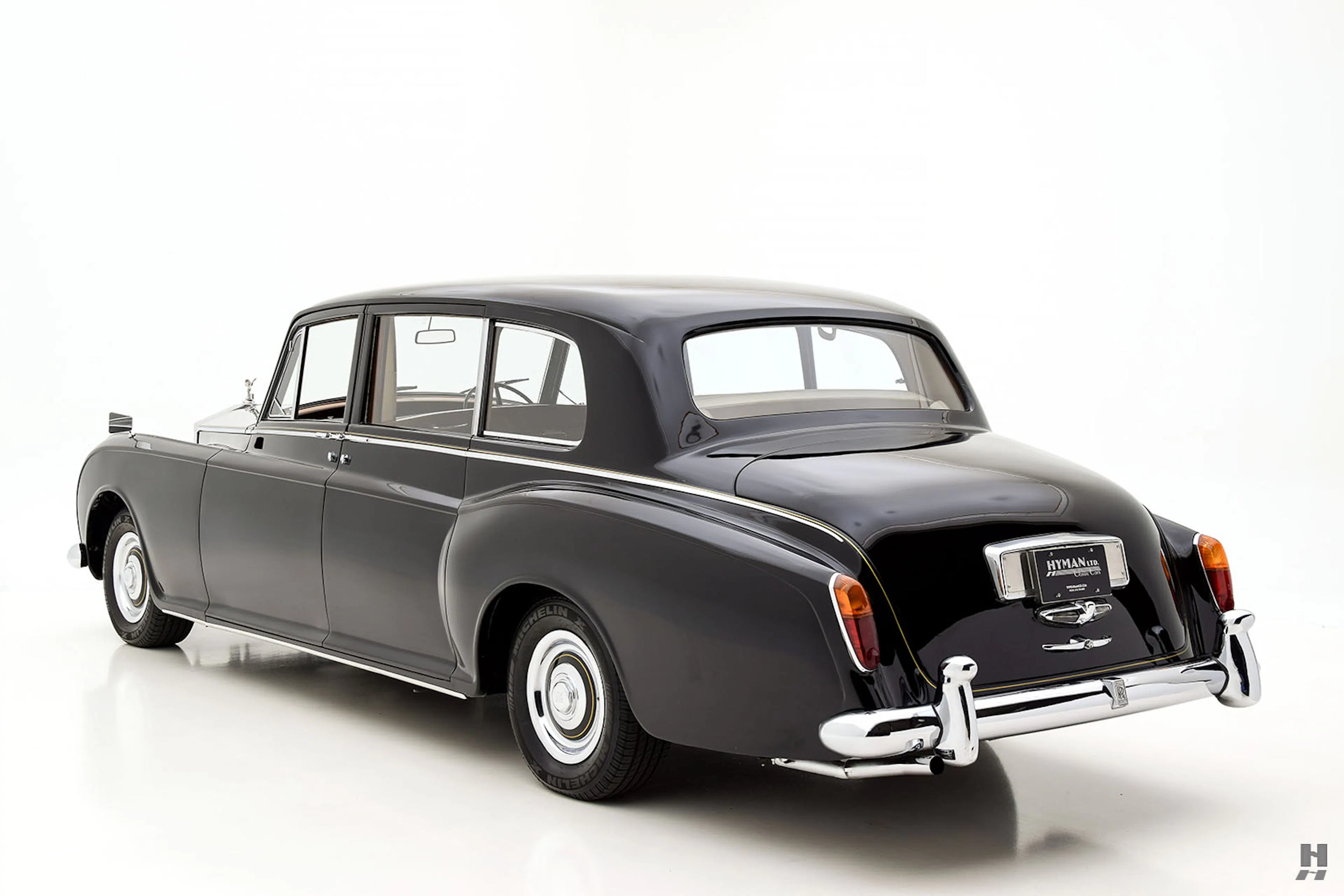 1960 Rolls-Royce Phantom V Park Ward 4dr Limousine Courtesy of Hyman Ltd.