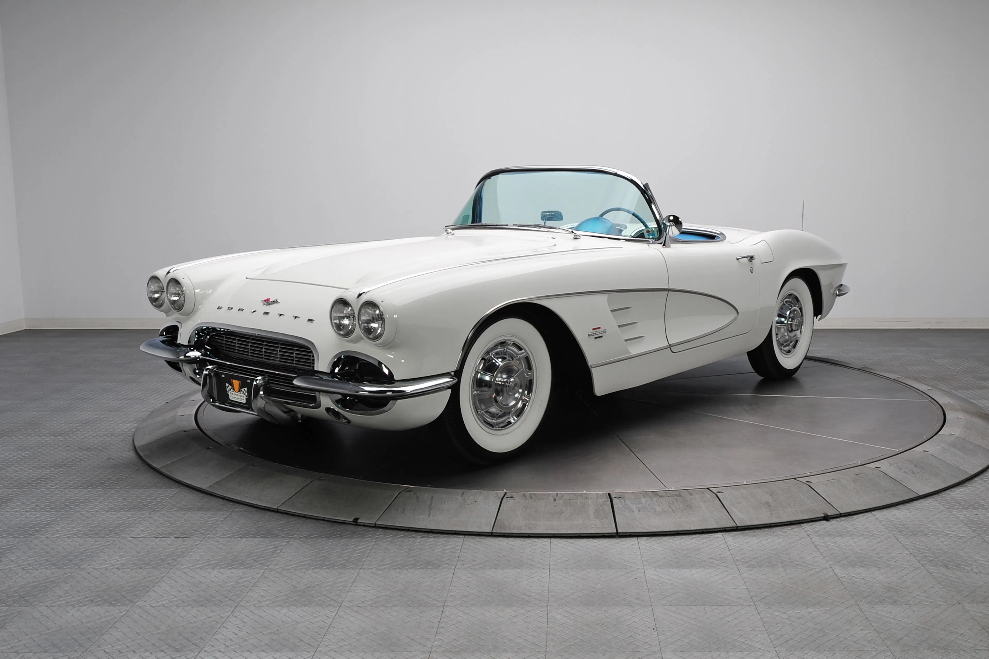 1961 Chevrolet Corvette 2dr Convertible Courtesy of RK Motors
