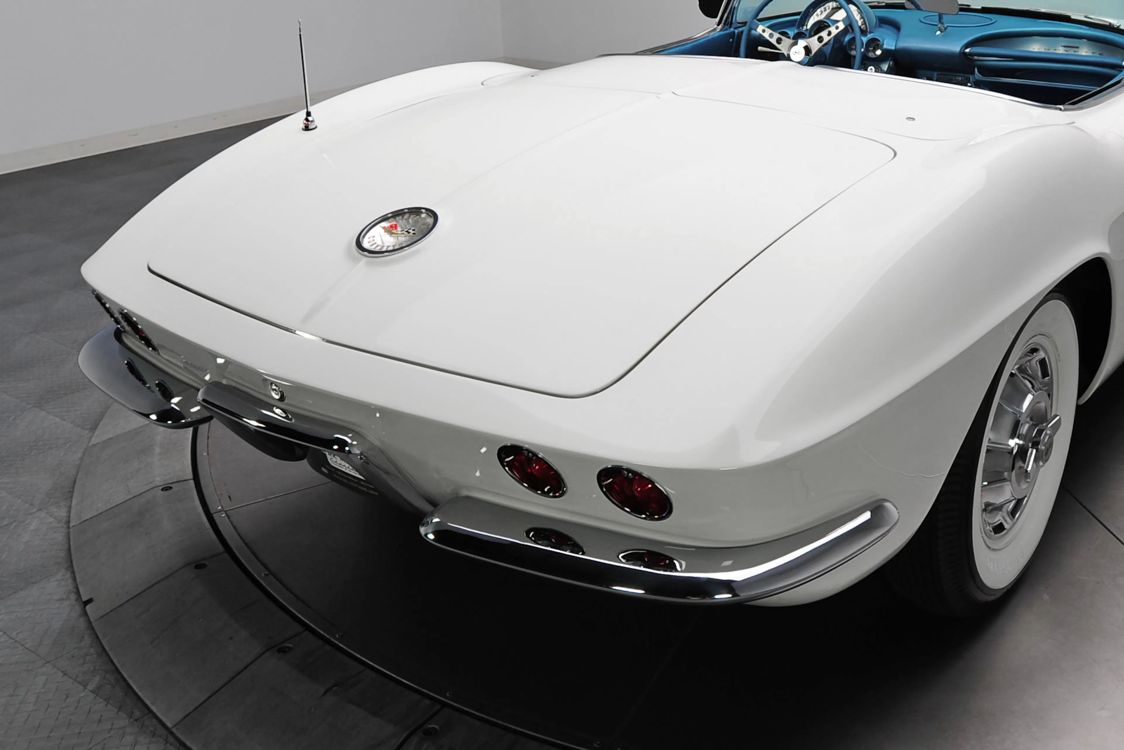 1961 Chevrolet Corvette 2dr Convertible Courtesy of RK Motors