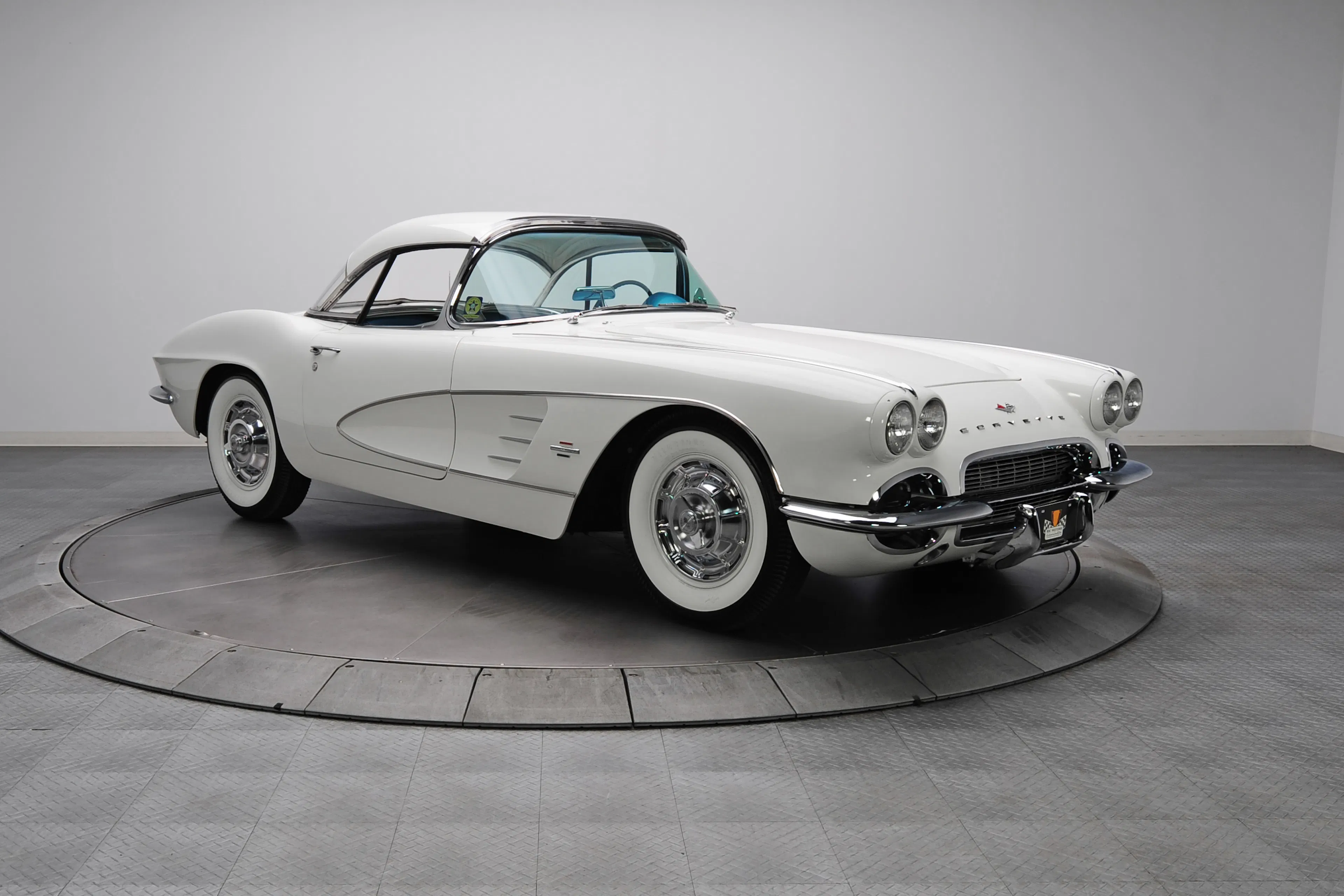 1961 Chevrolet Corvette 2dr Convertible Courtesy of RK Motors