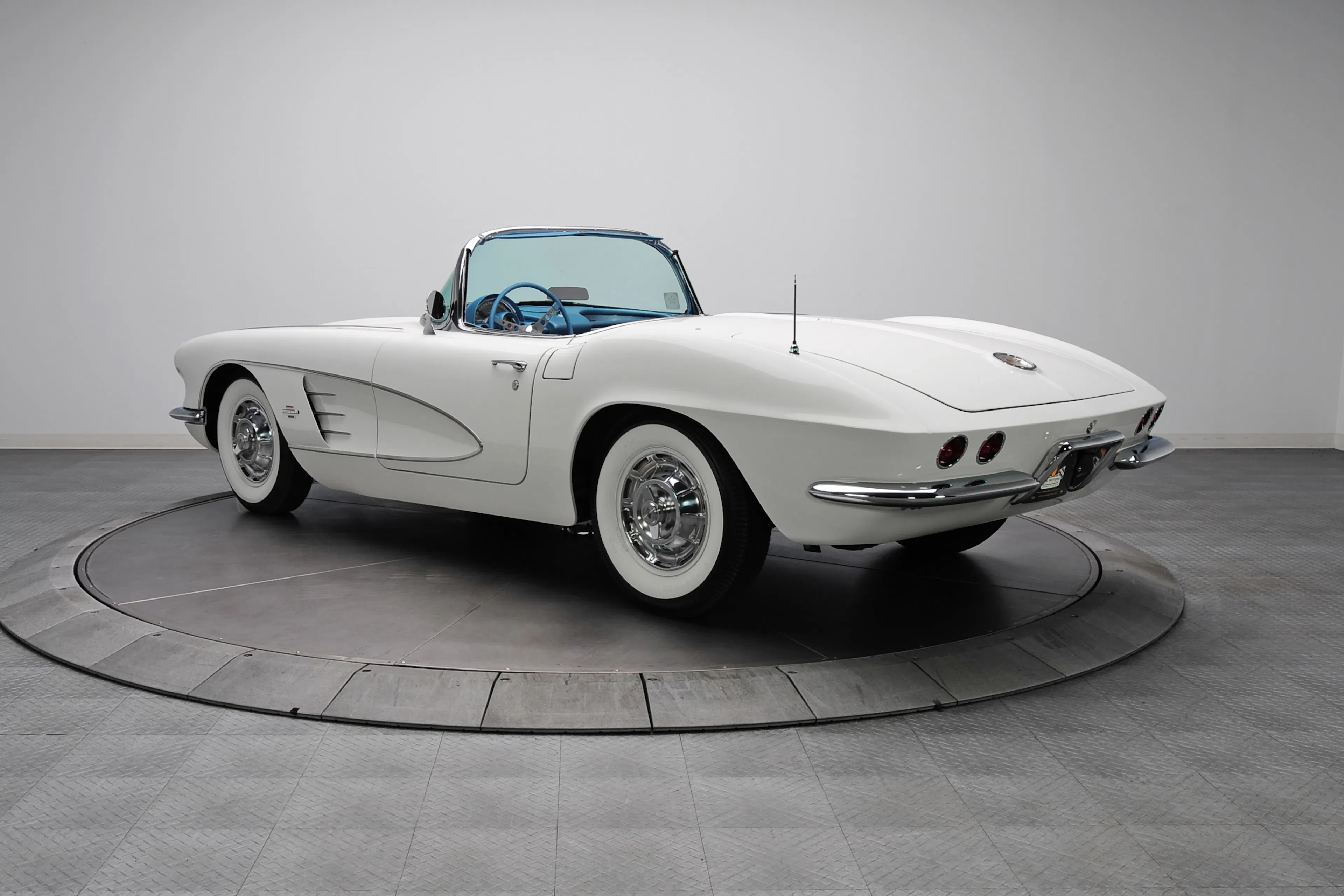 1961 Chevrolet Corvette 2dr Convertible Courtesy of RK Motors