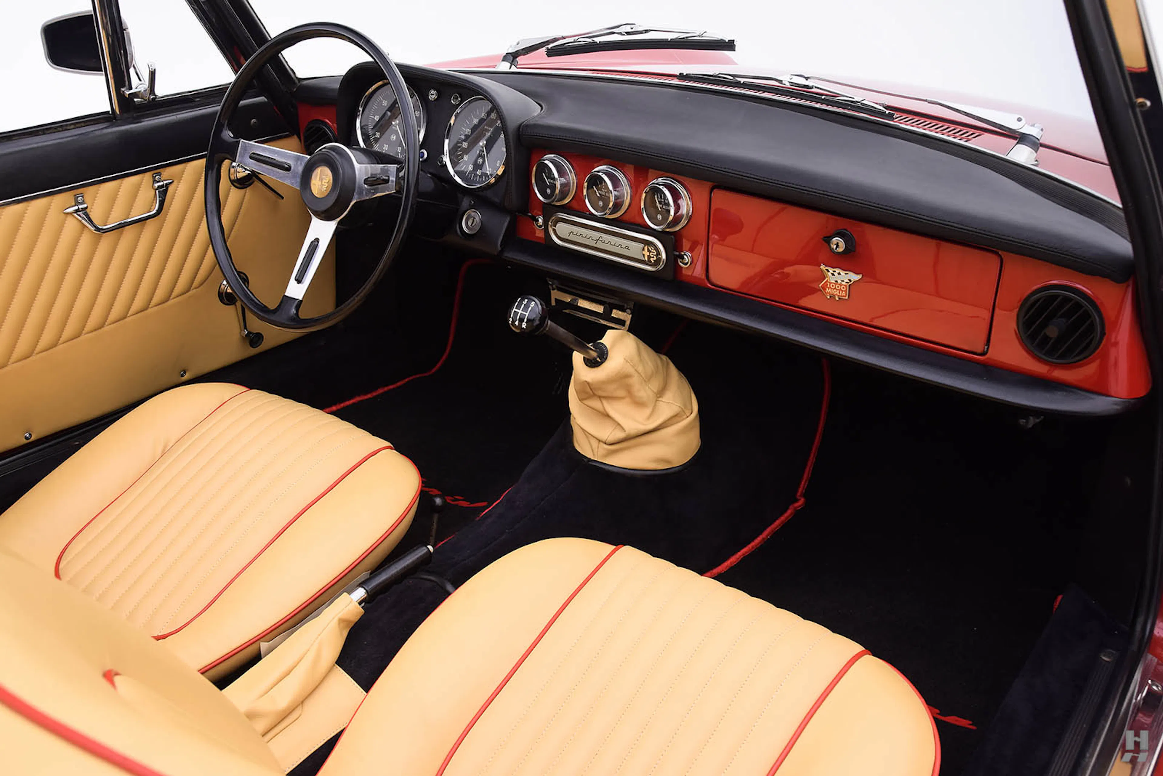1966 Alfa Romeo Giulia Duetto Spider 2dr Convertible Courtesy of Hyman Ltd.