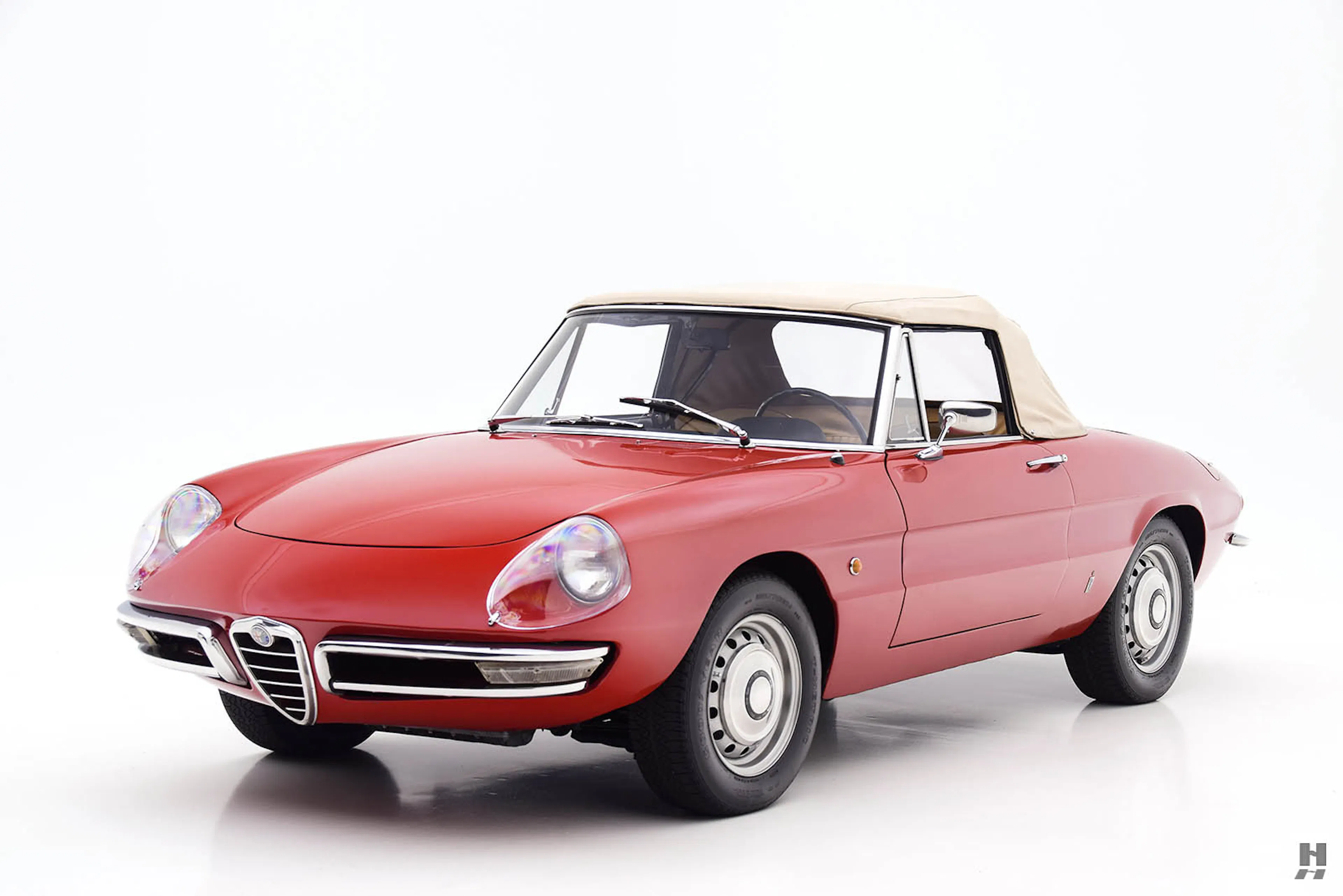 1966 Alfa Romeo Giulia Duetto Spider 2dr Convertible Courtesy of Hyman Ltd.