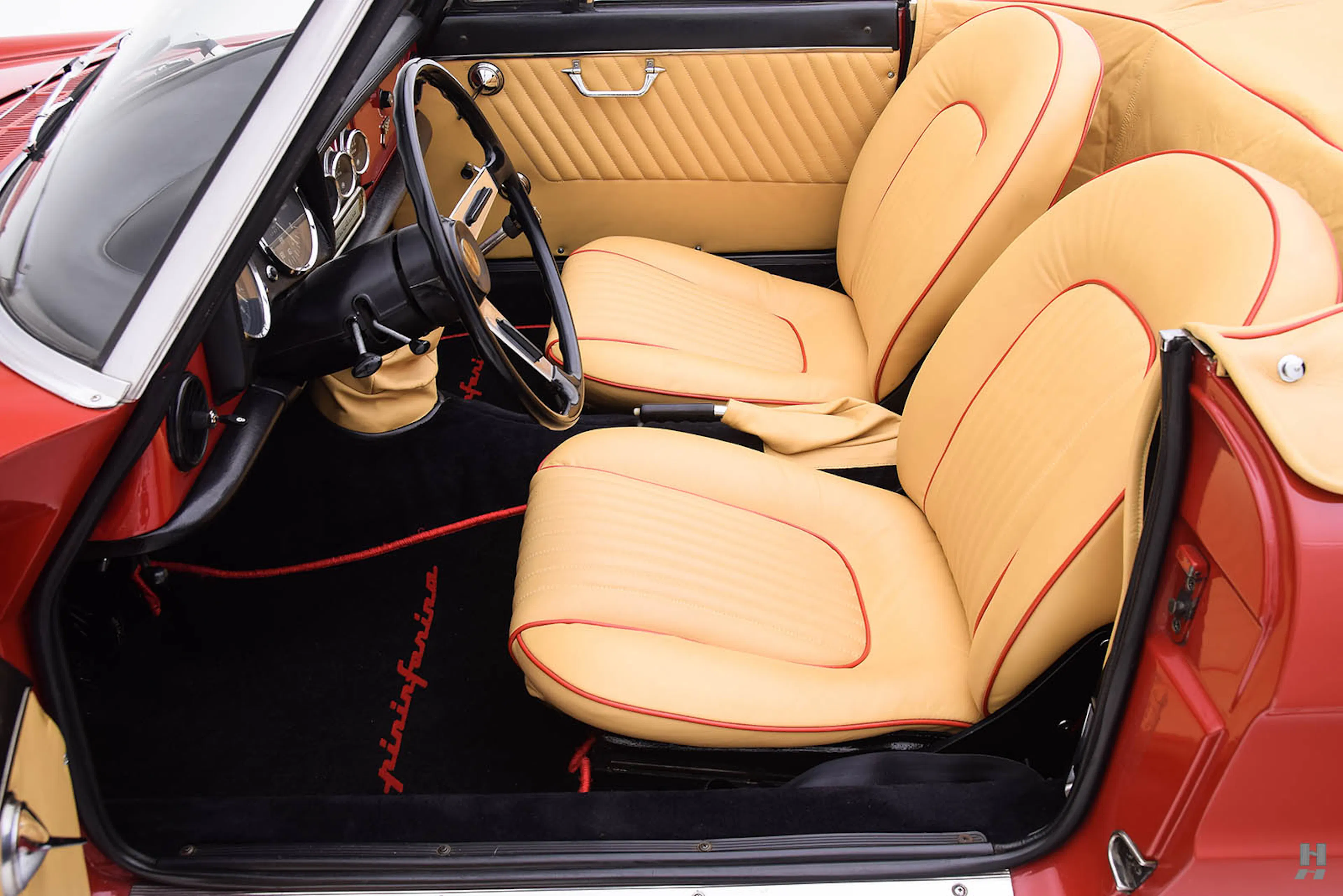 1966 Alfa Romeo Giulia Duetto Spider 2dr Convertible Courtesy of Hyman Ltd.