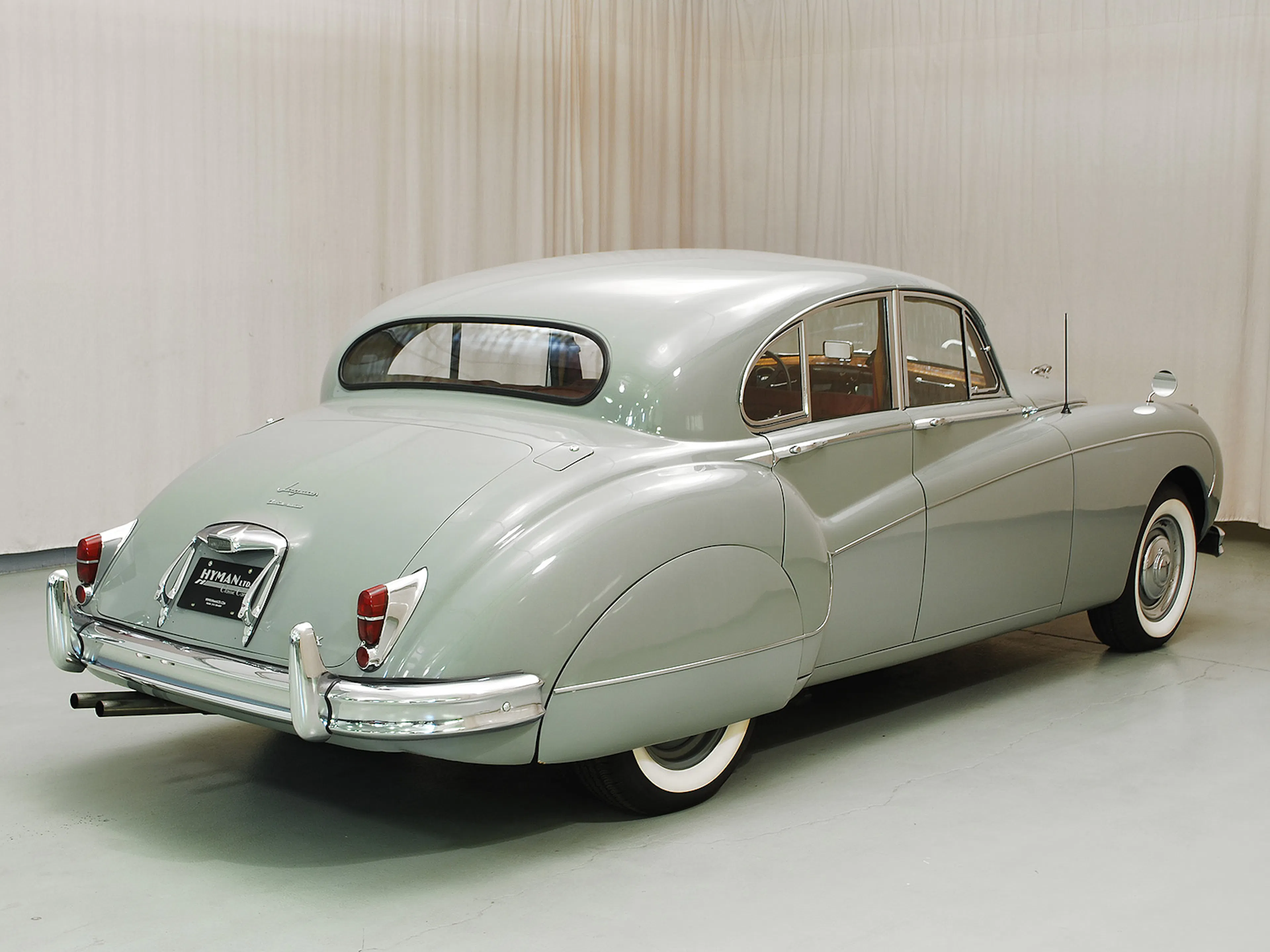 1961 Jaguar Mark IX 4dr Sedan Courtesy of Hyman Ltd.