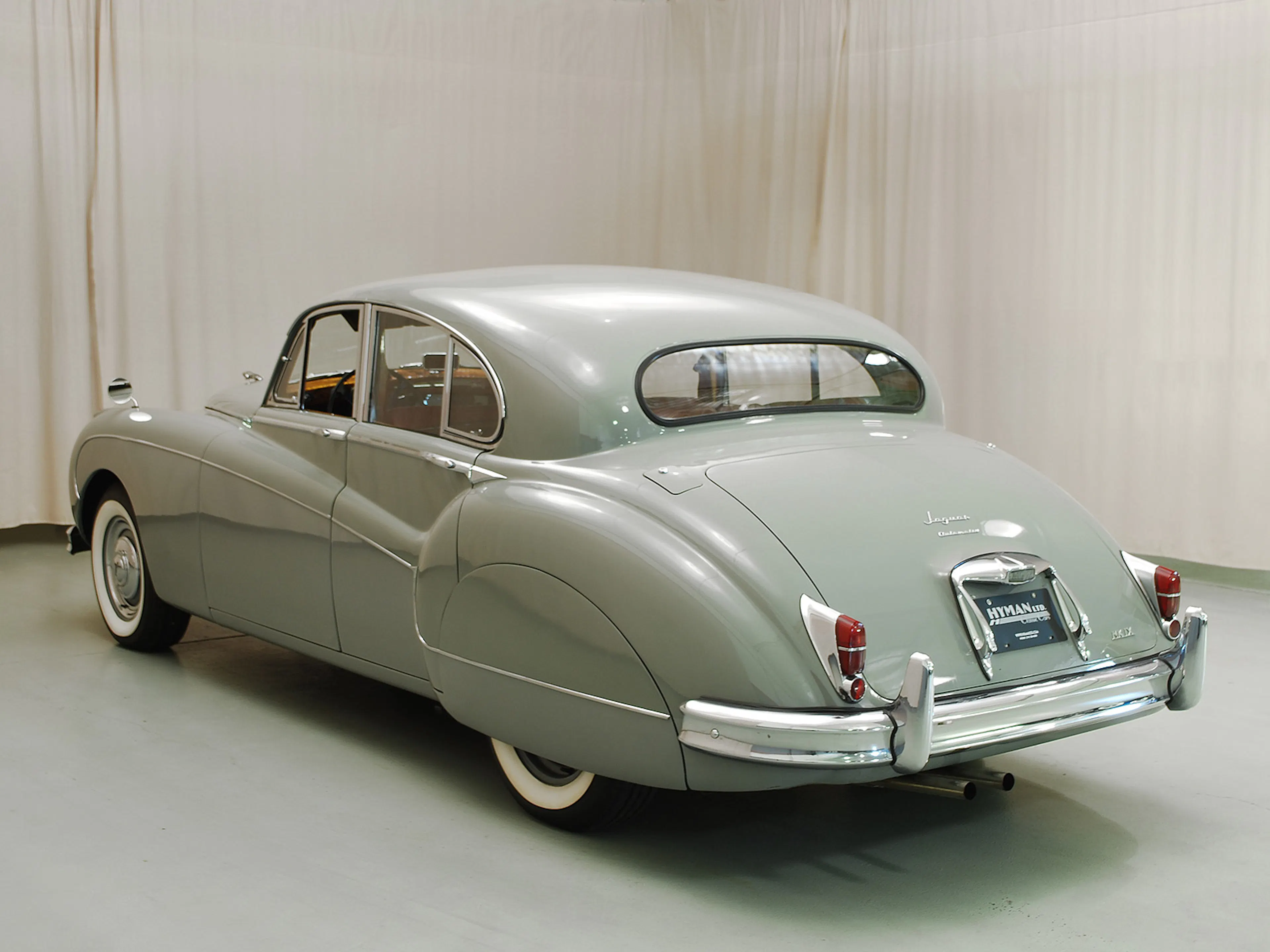 1961 Jaguar Mark IX 4dr Sedan Courtesy of Hyman Ltd.