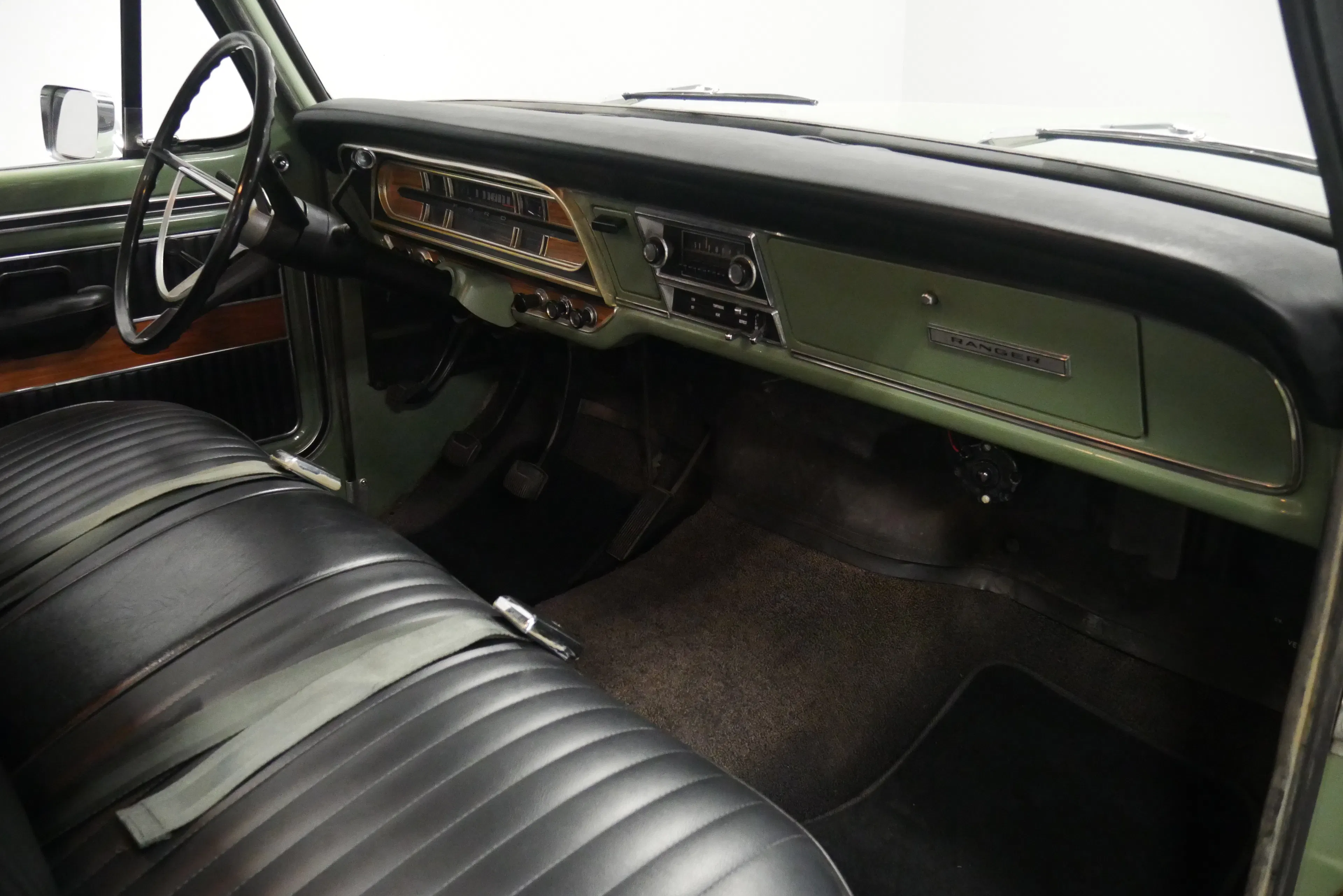 1969 Ford F-100 Ranger 2dr Styleside Long Bed Courtesy of Streetside Classics