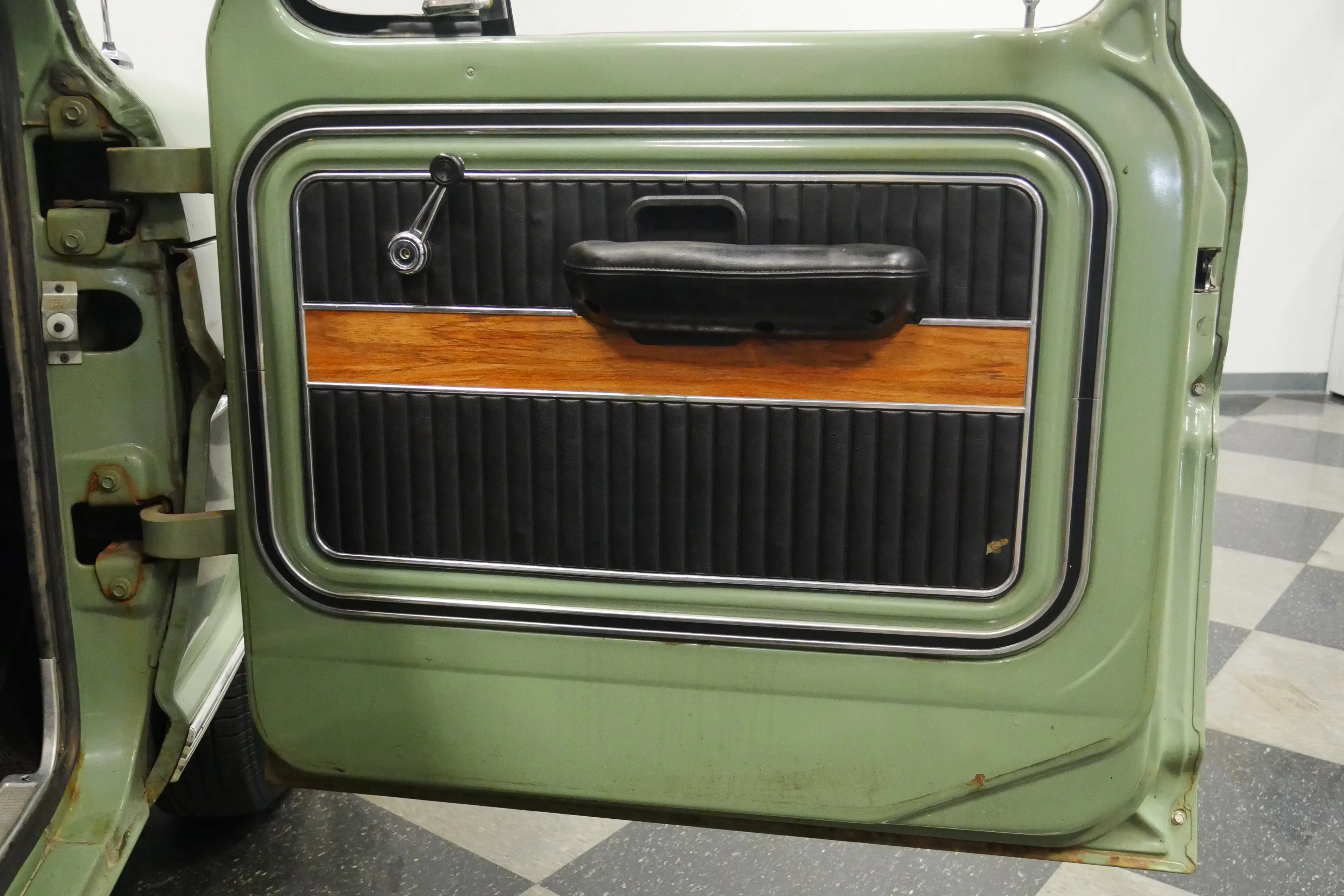 1969 Ford F-100 Ranger 2dr Styleside Long Bed Courtesy of Streetside Classics