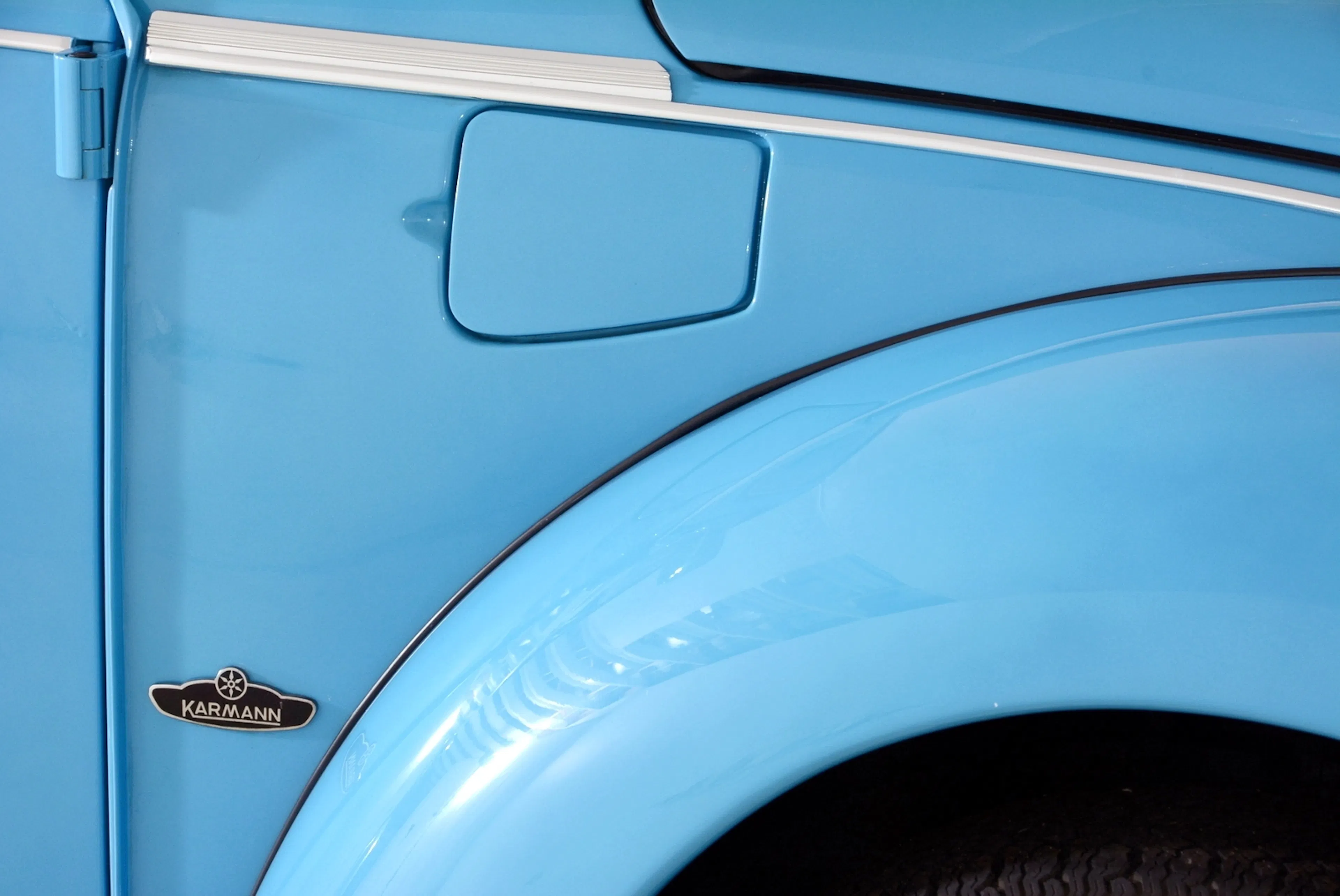 1976 Volkswagen Super Beetle 2dr Convertible Courtesy of Volo