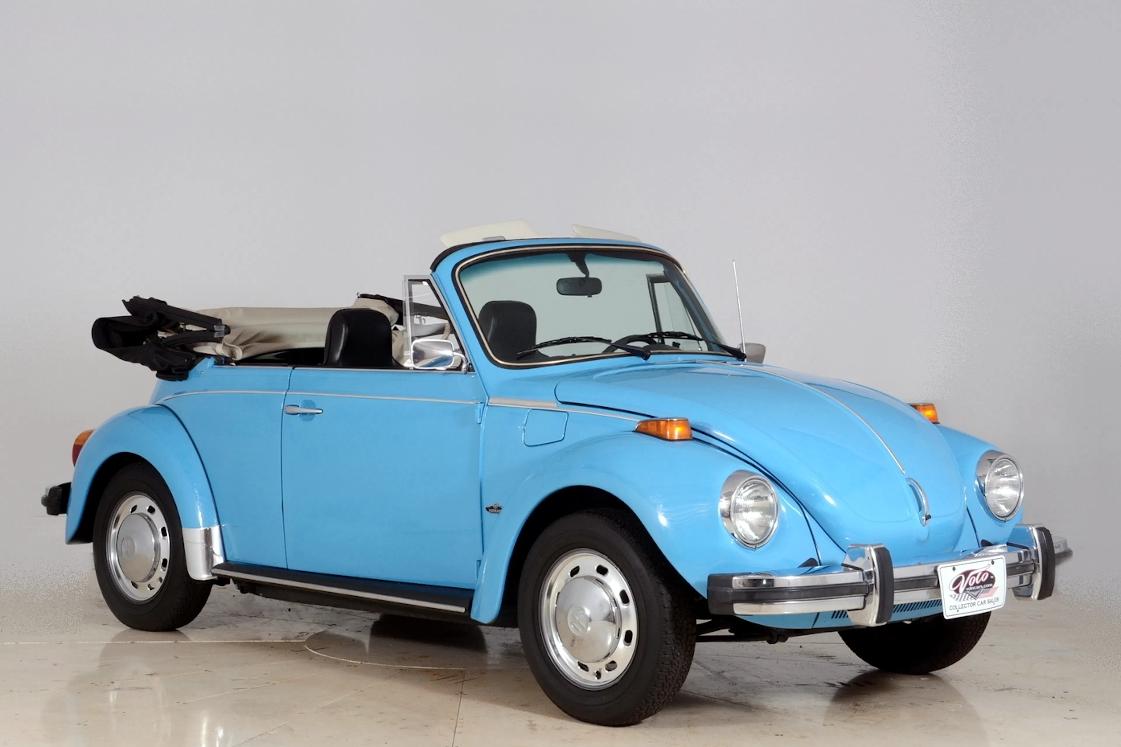 1976 Volkswagen Super Beetle 2dr Convertible Courtesy of Volo