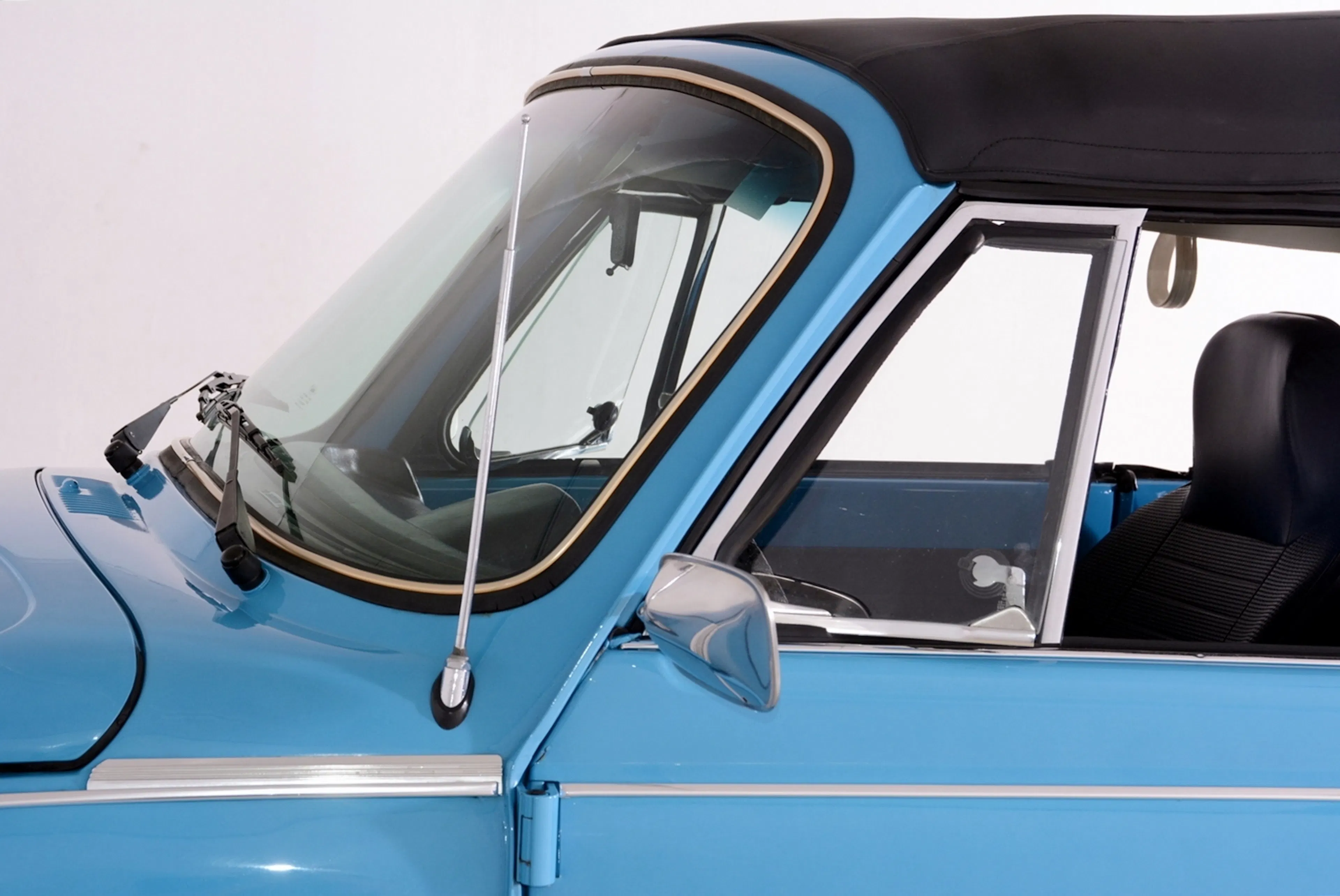 1976 Volkswagen Super Beetle 2dr Convertible Courtesy of Volo