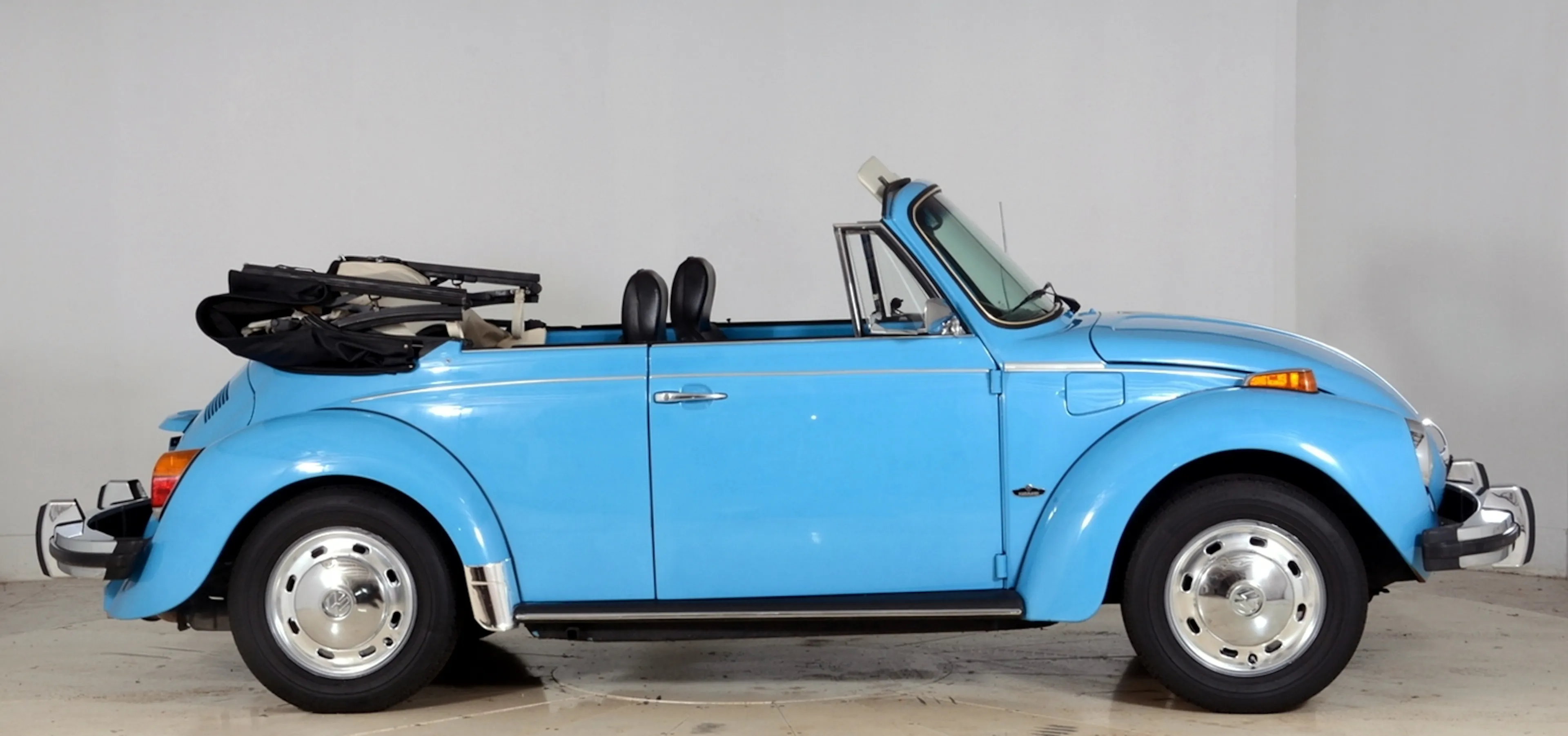 1976 Volkswagen Super Beetle 2dr Convertible Courtesy of Volo