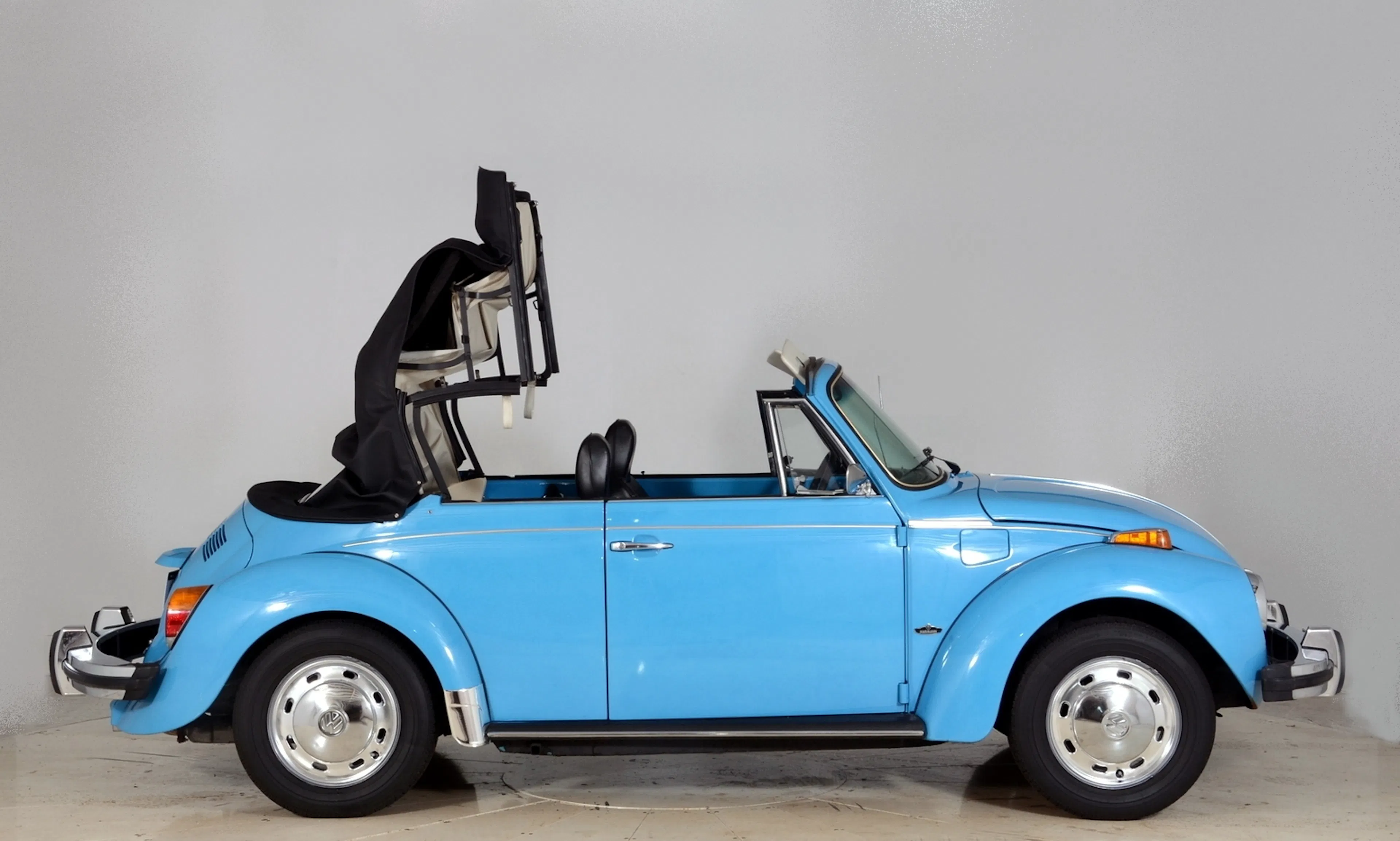 1976 Volkswagen Super Beetle 2dr Convertible Courtesy of Volo