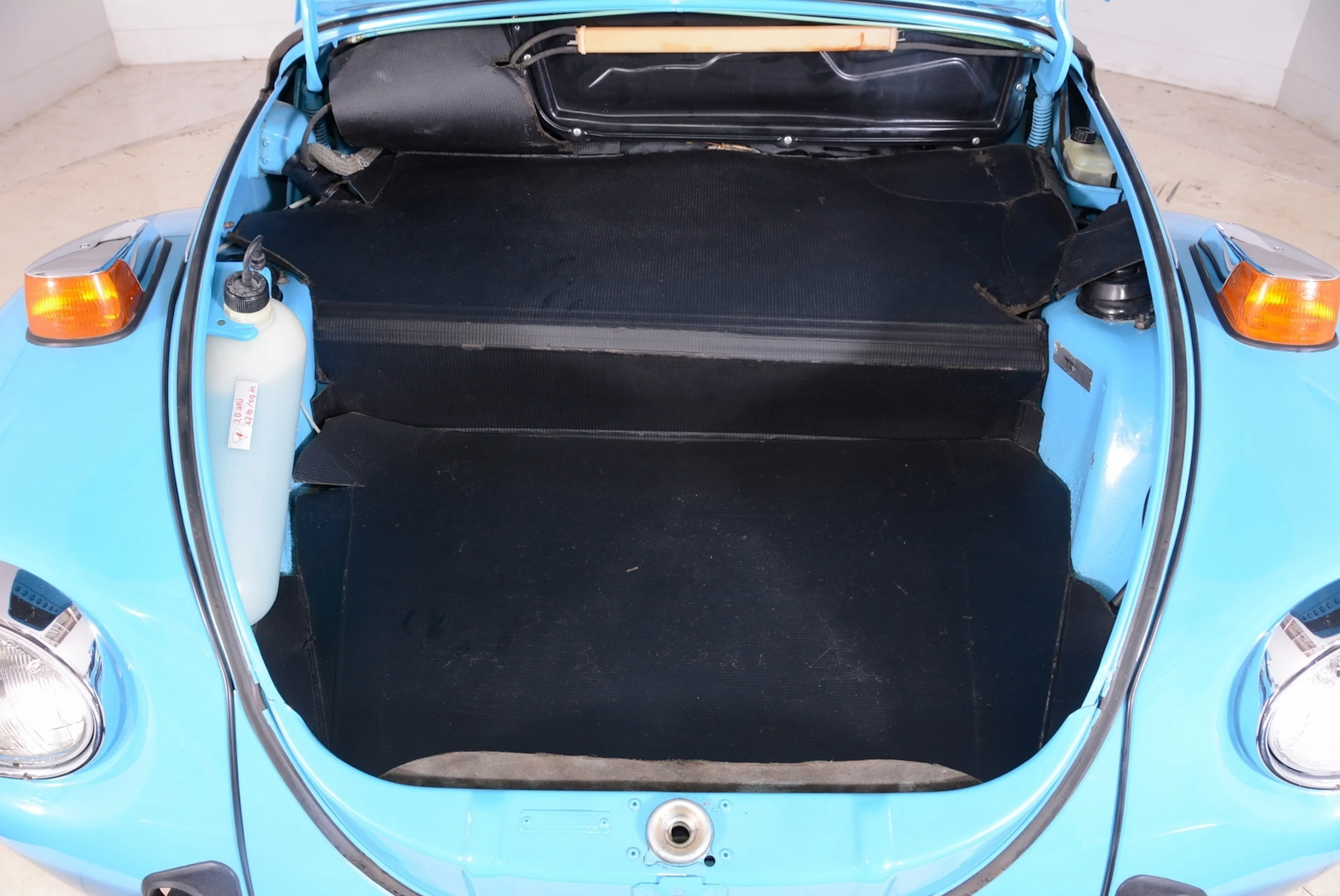 1976 Volkswagen Super Beetle 2dr Convertible Courtesy of Volo