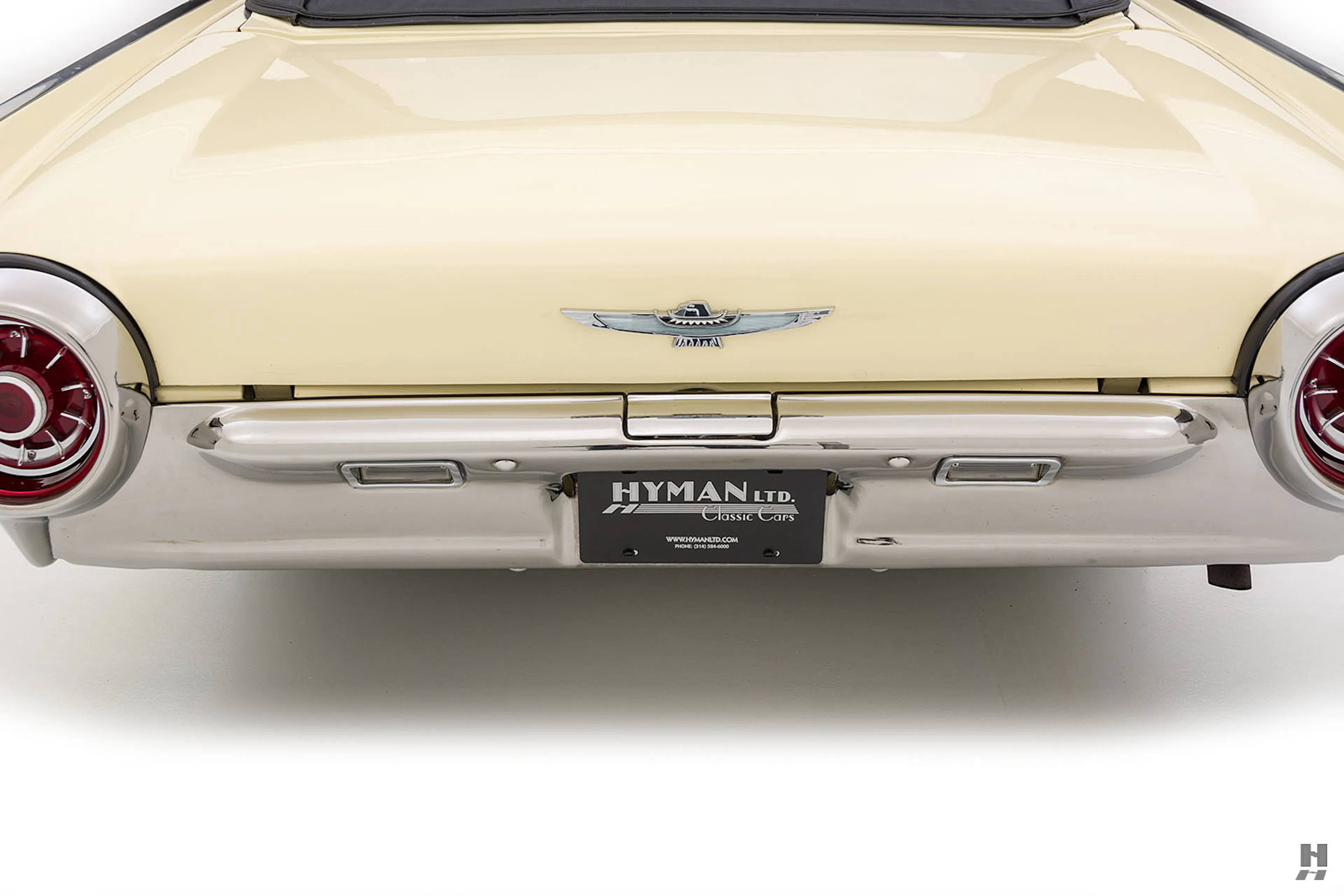 1963 Ford Thunderbird 2dr Convertible Courtesy of Hyman Ltd.