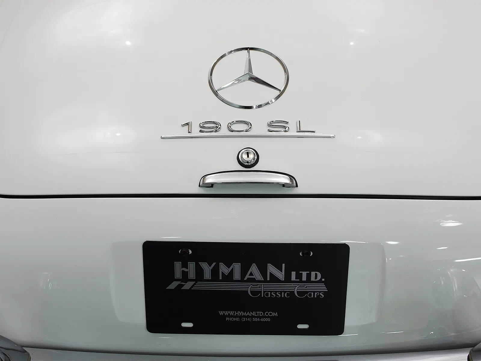 1963 Mercedes-Benz 190SL 2dr Convertible Courtesy of Hyman Ltd.