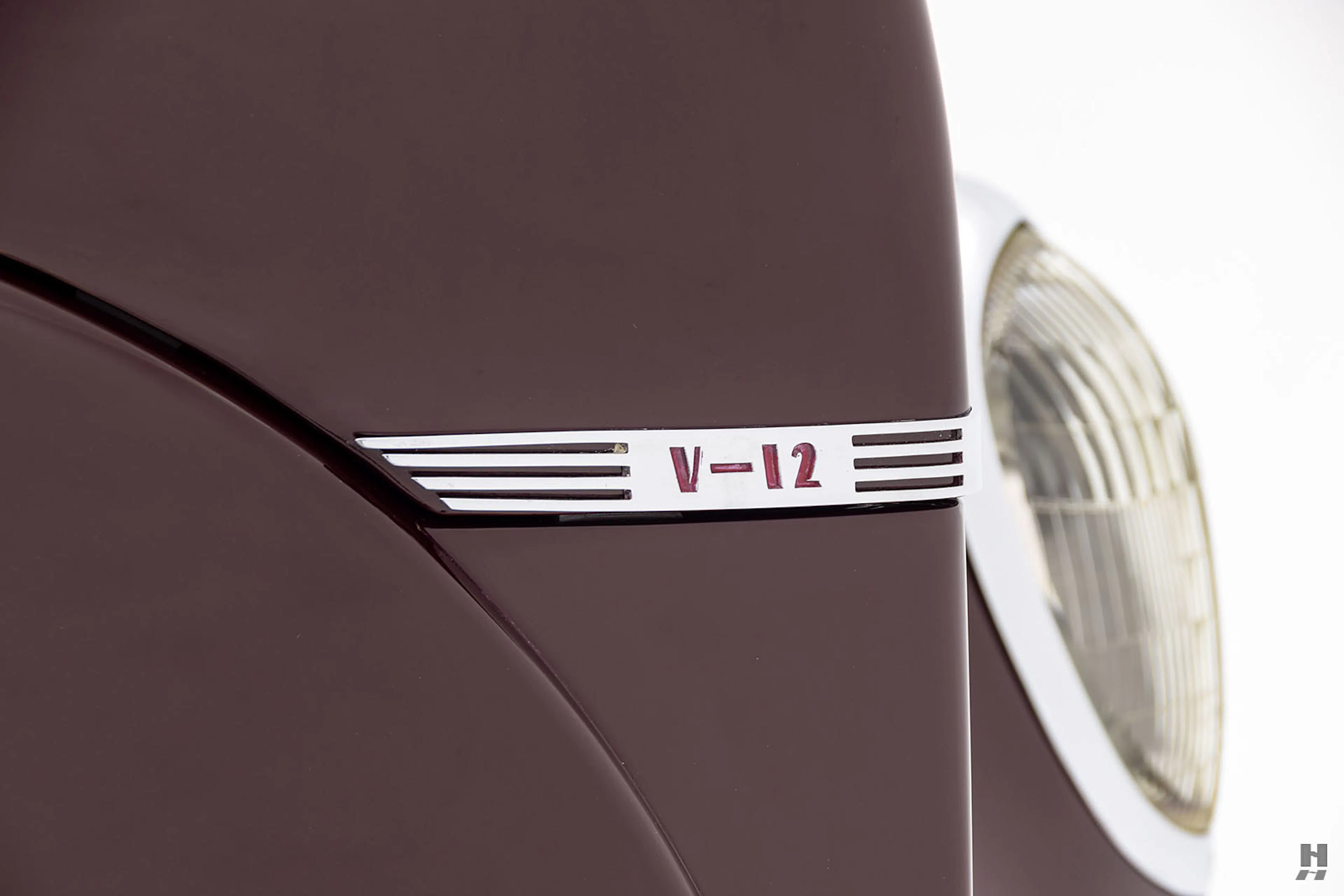 1939 Lincoln Zephyr 2dr Coupe Courtesy of Hyman Ltd.