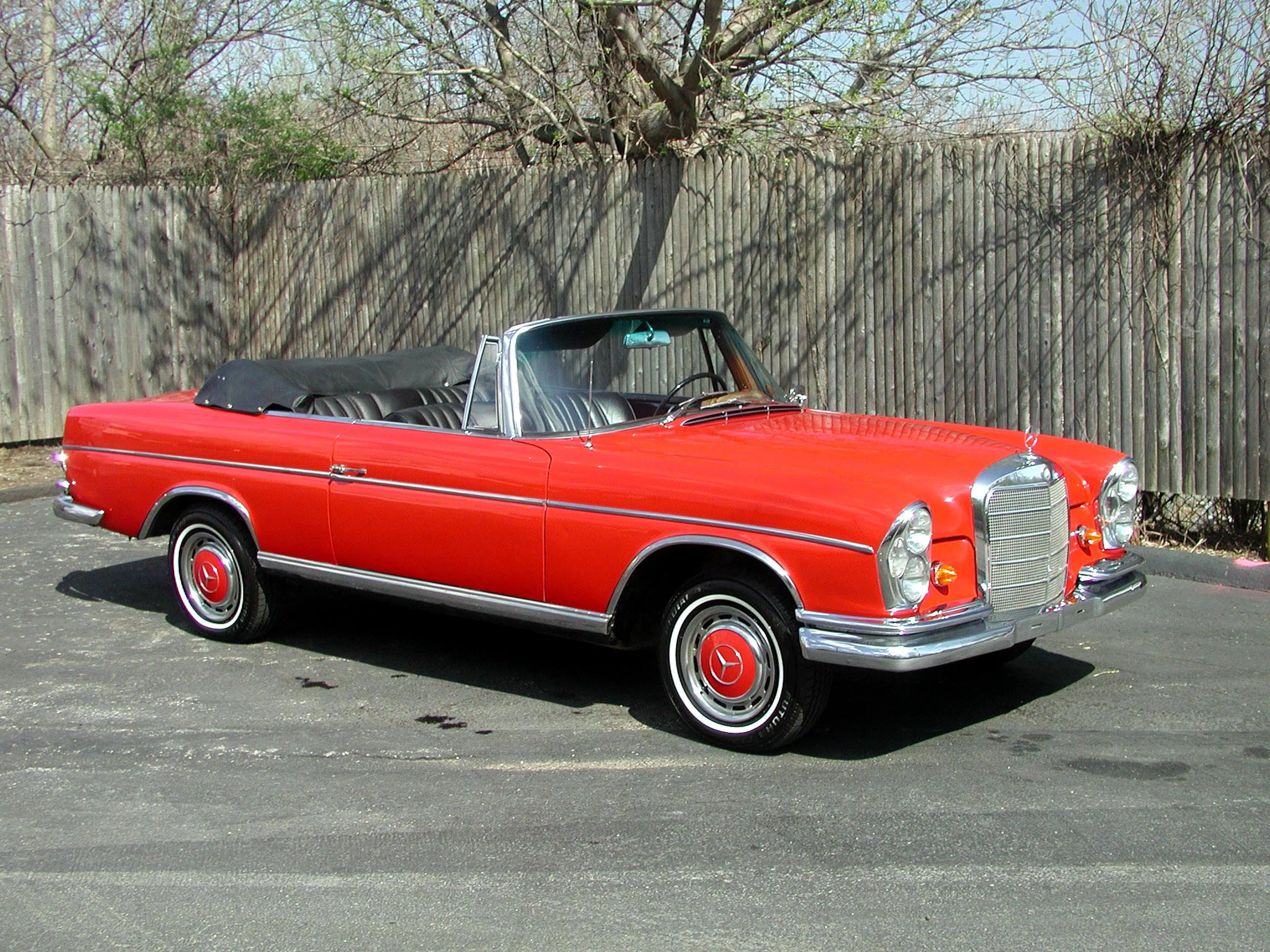 1965 Mercedes-Benz 300SE Base