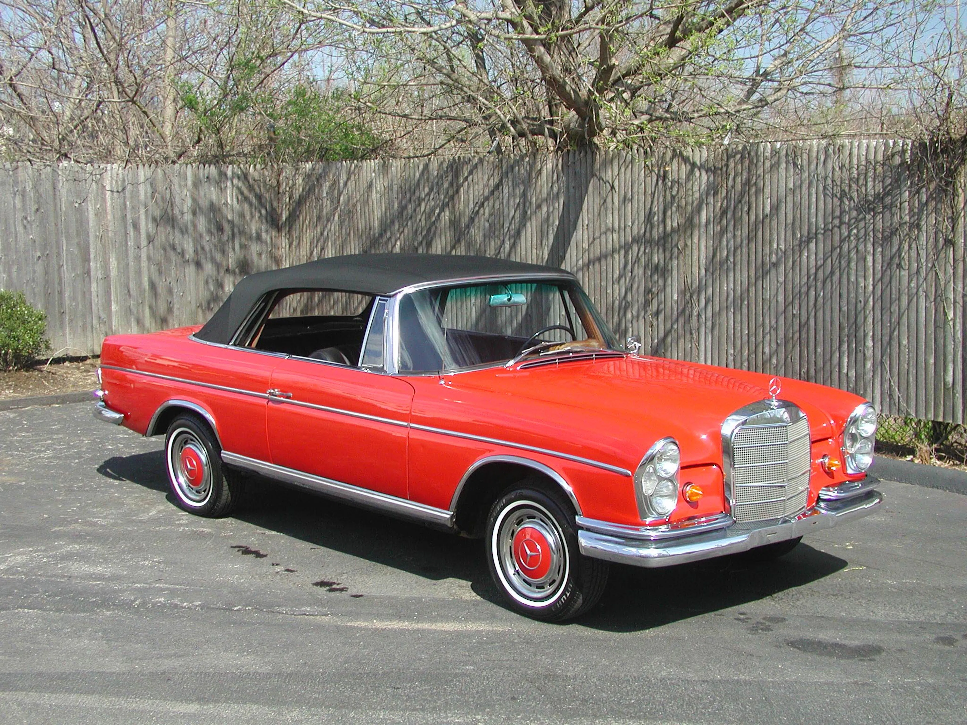 1965 Mercedes-Benz 300SE Base