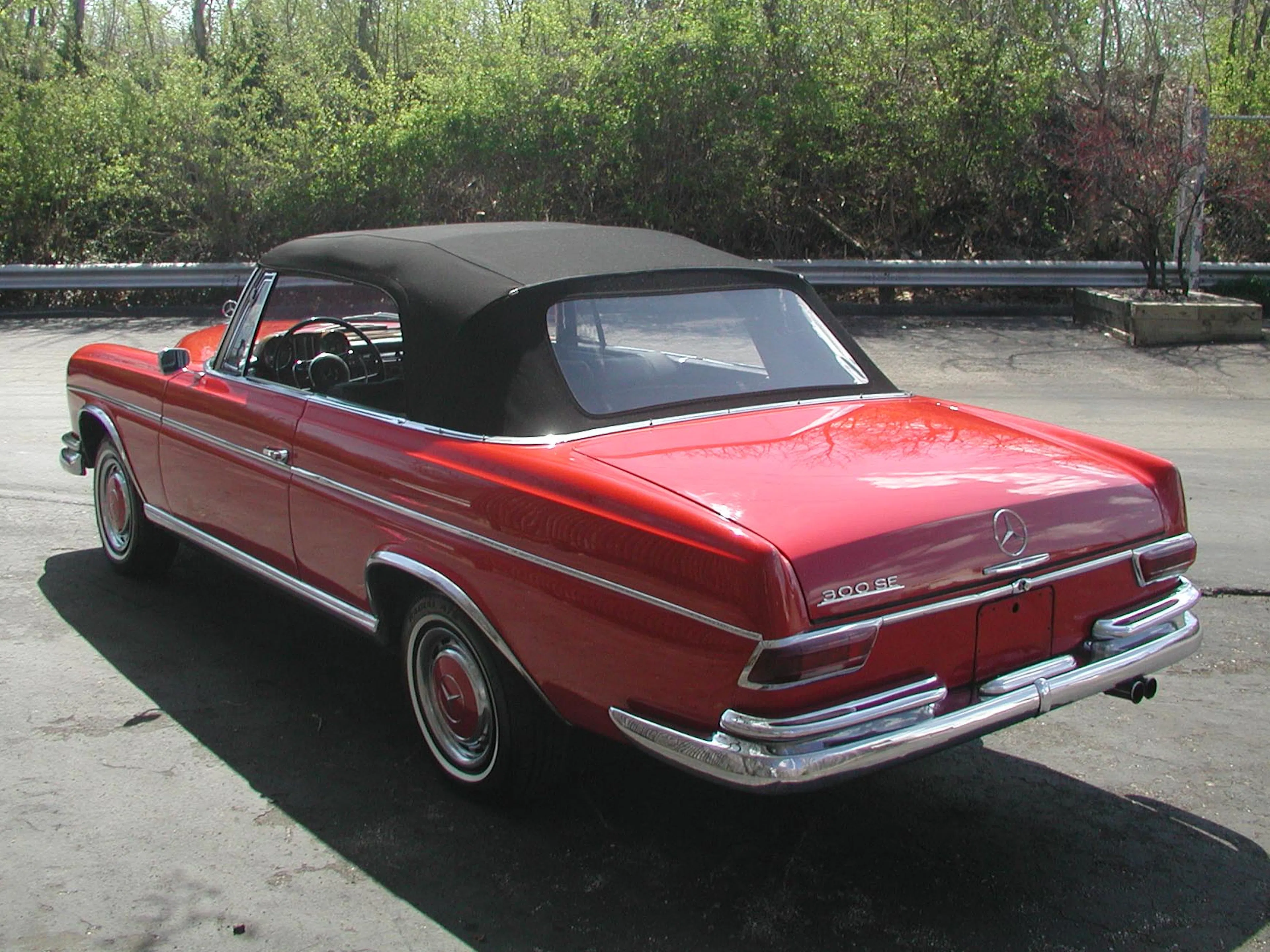 1965 Mercedes-Benz 300SE Base