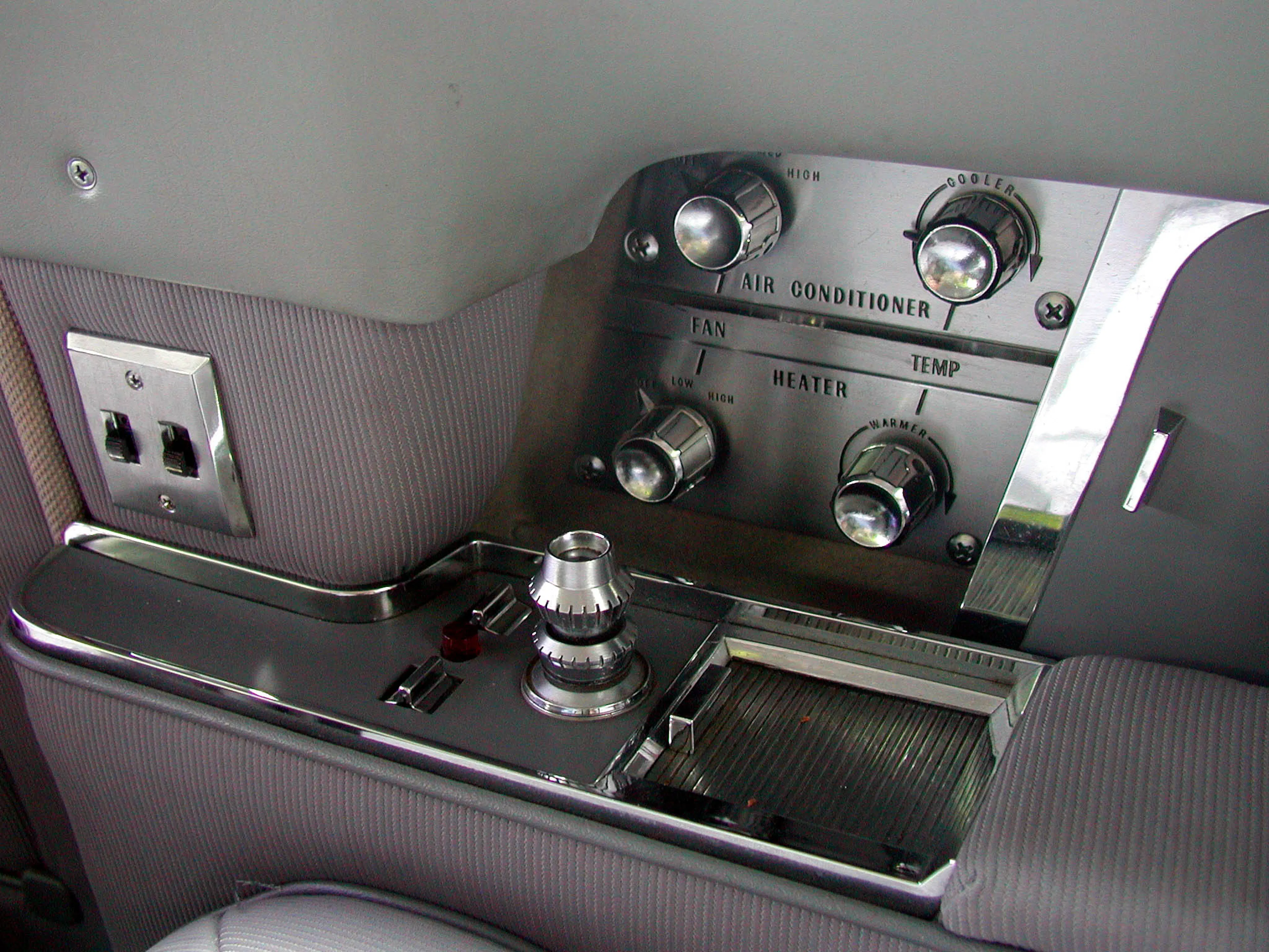 1965 Cadillac Fleetwood Series 75 Limousine