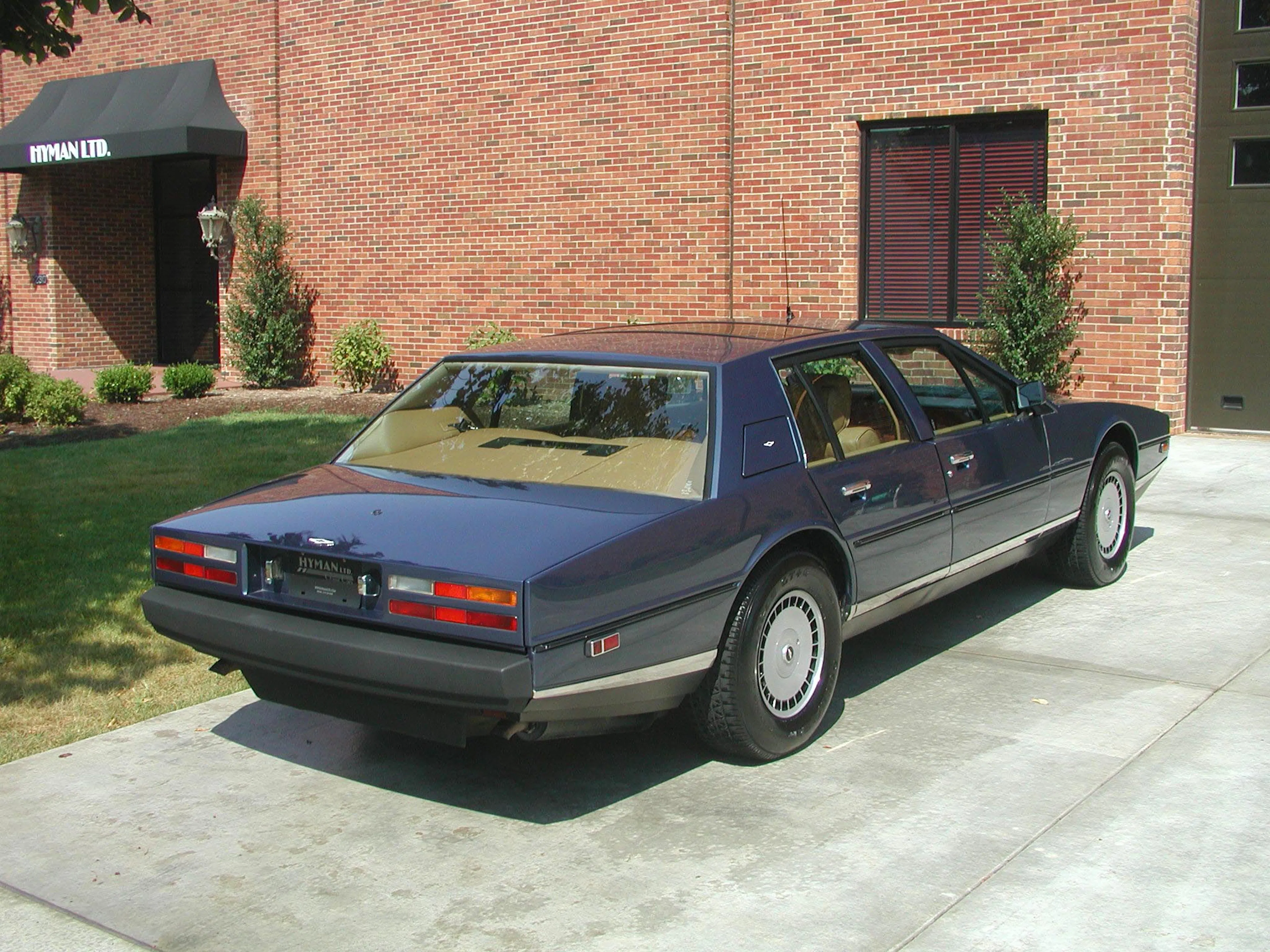 1985 Aston Martin Lagonda S2