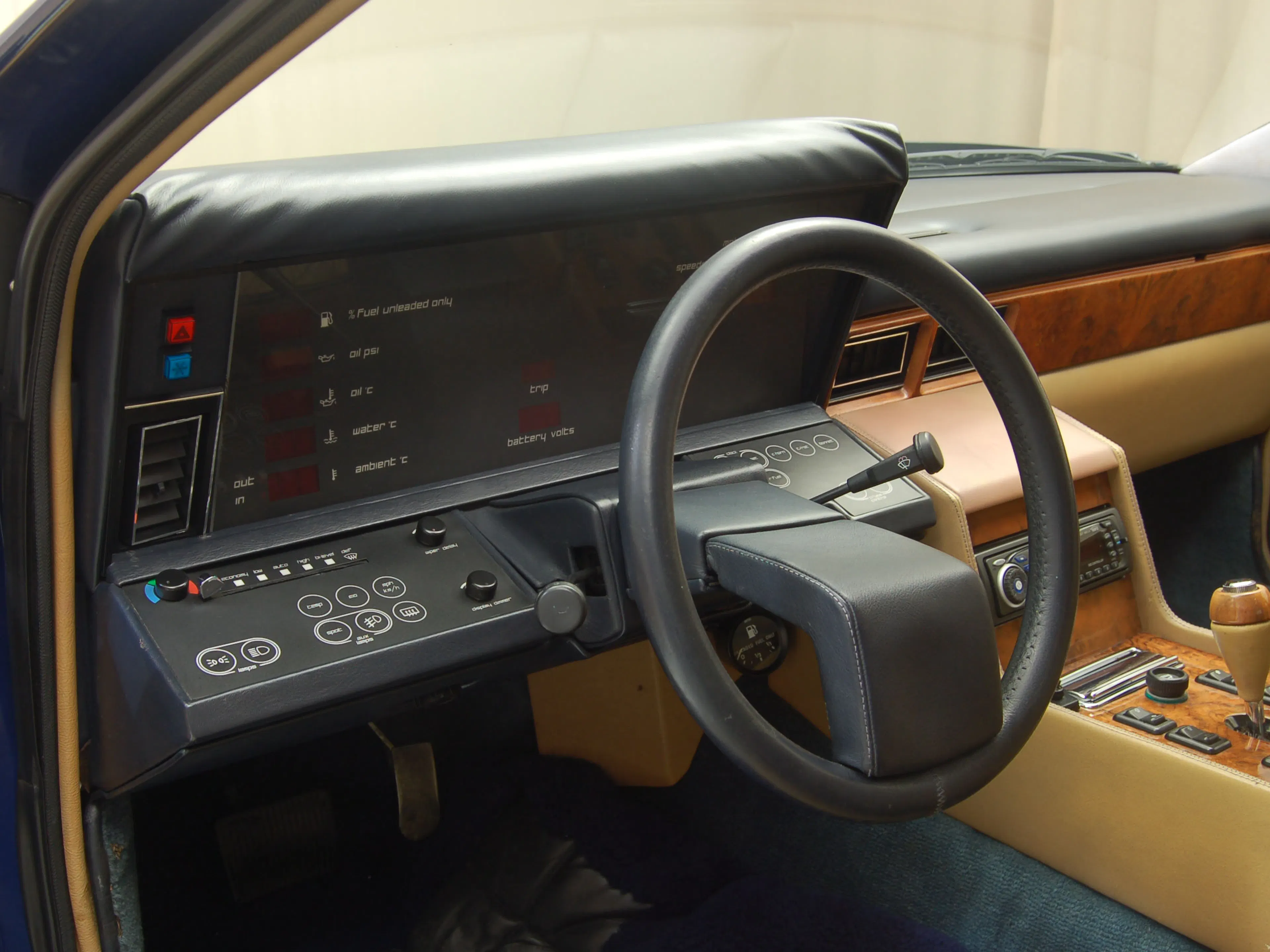 1977 Aston Martin Lagonda S2
