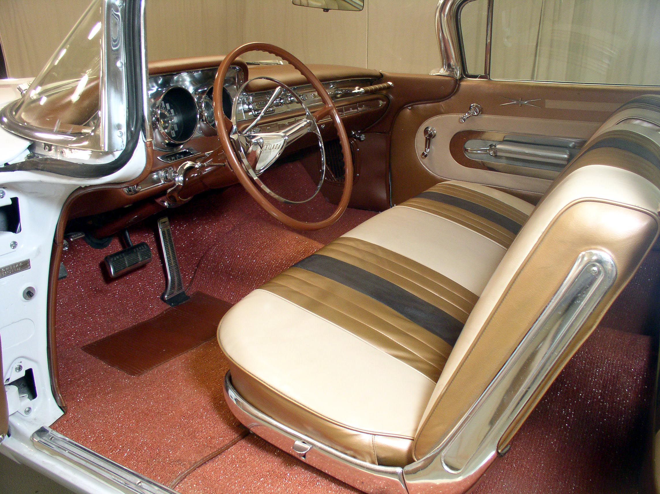 1960 pontiac bonneville custom safari