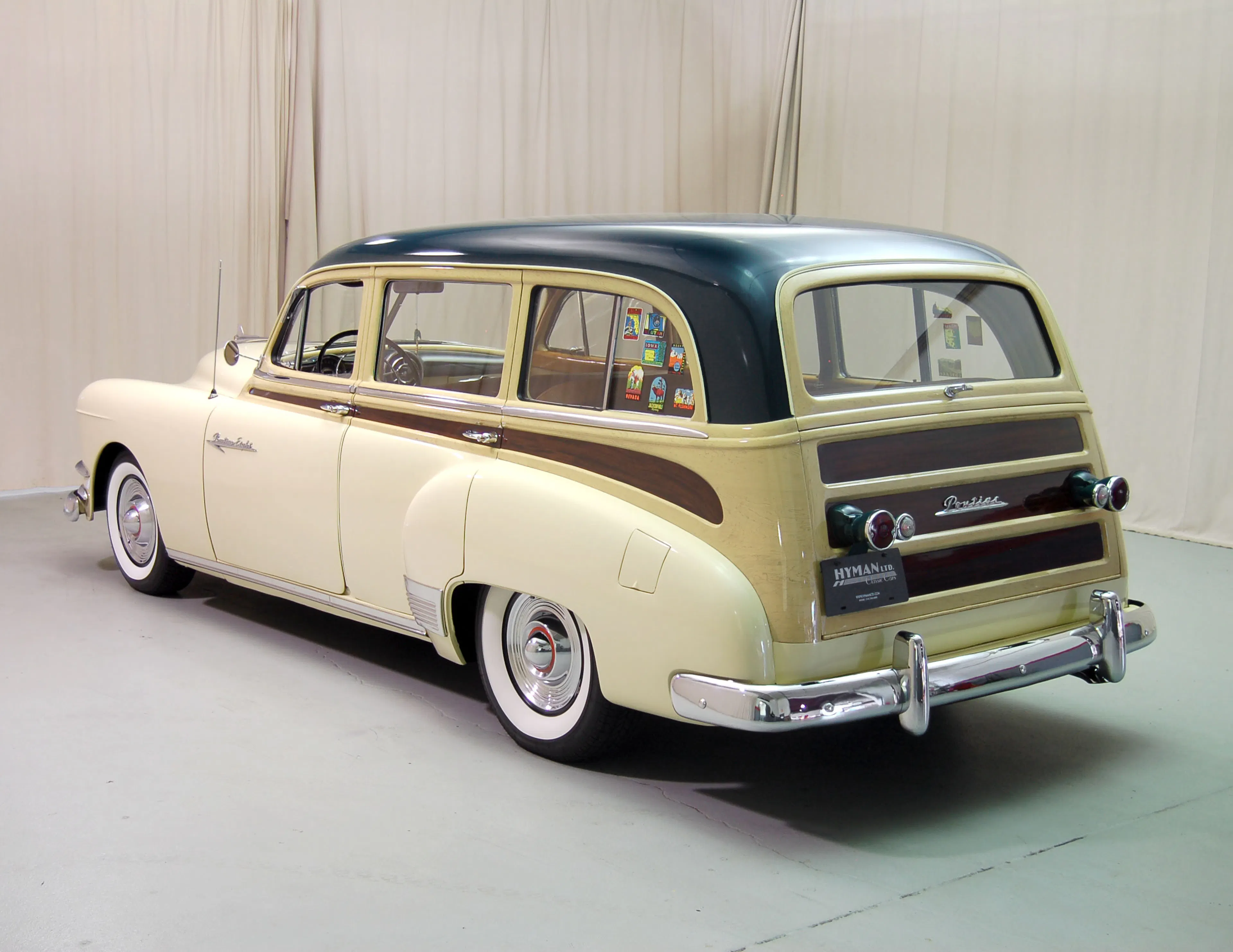 1951 Pontiac Streamliner Wagon