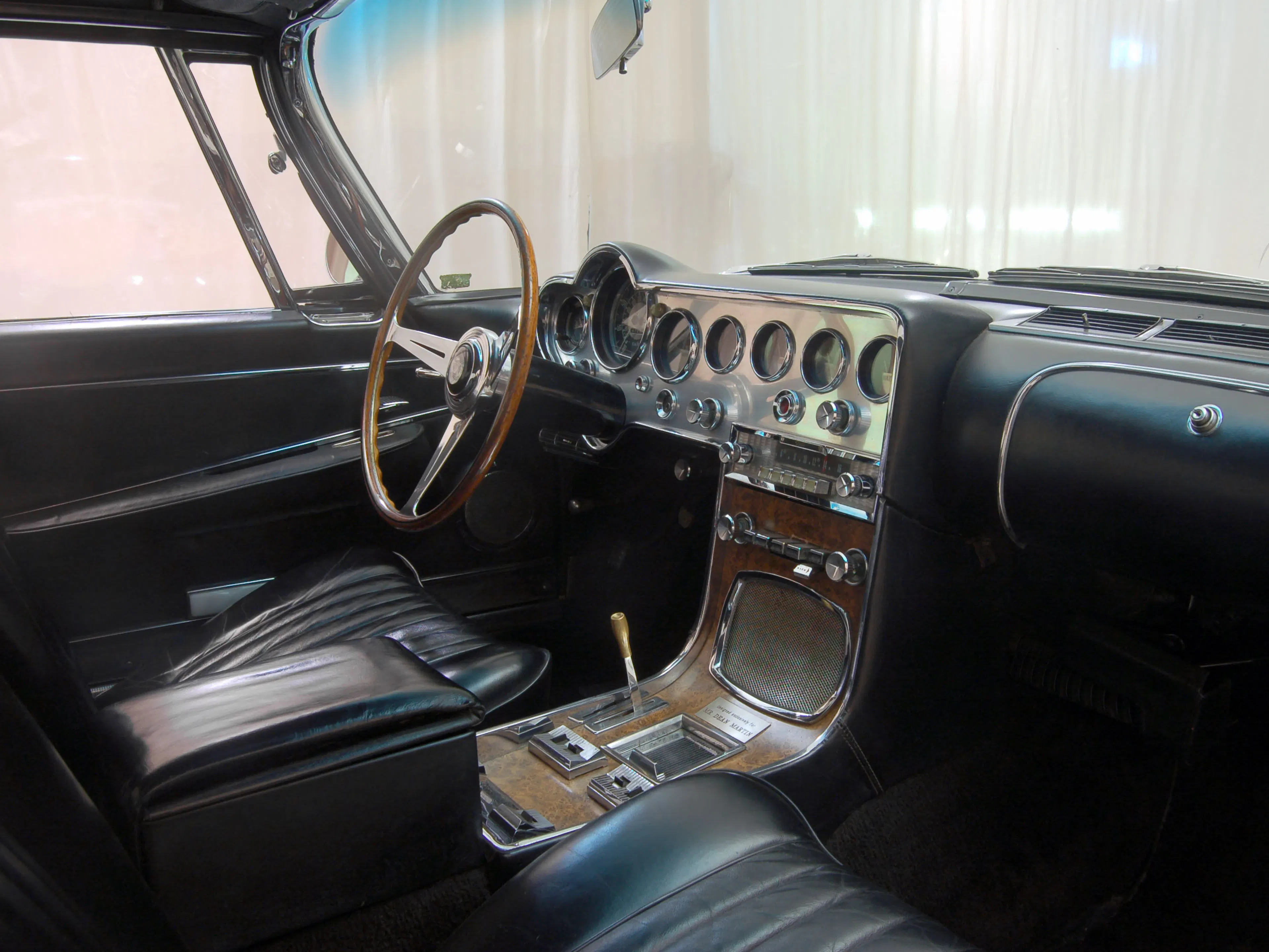 1962 Dual-Ghia L6.4 Base