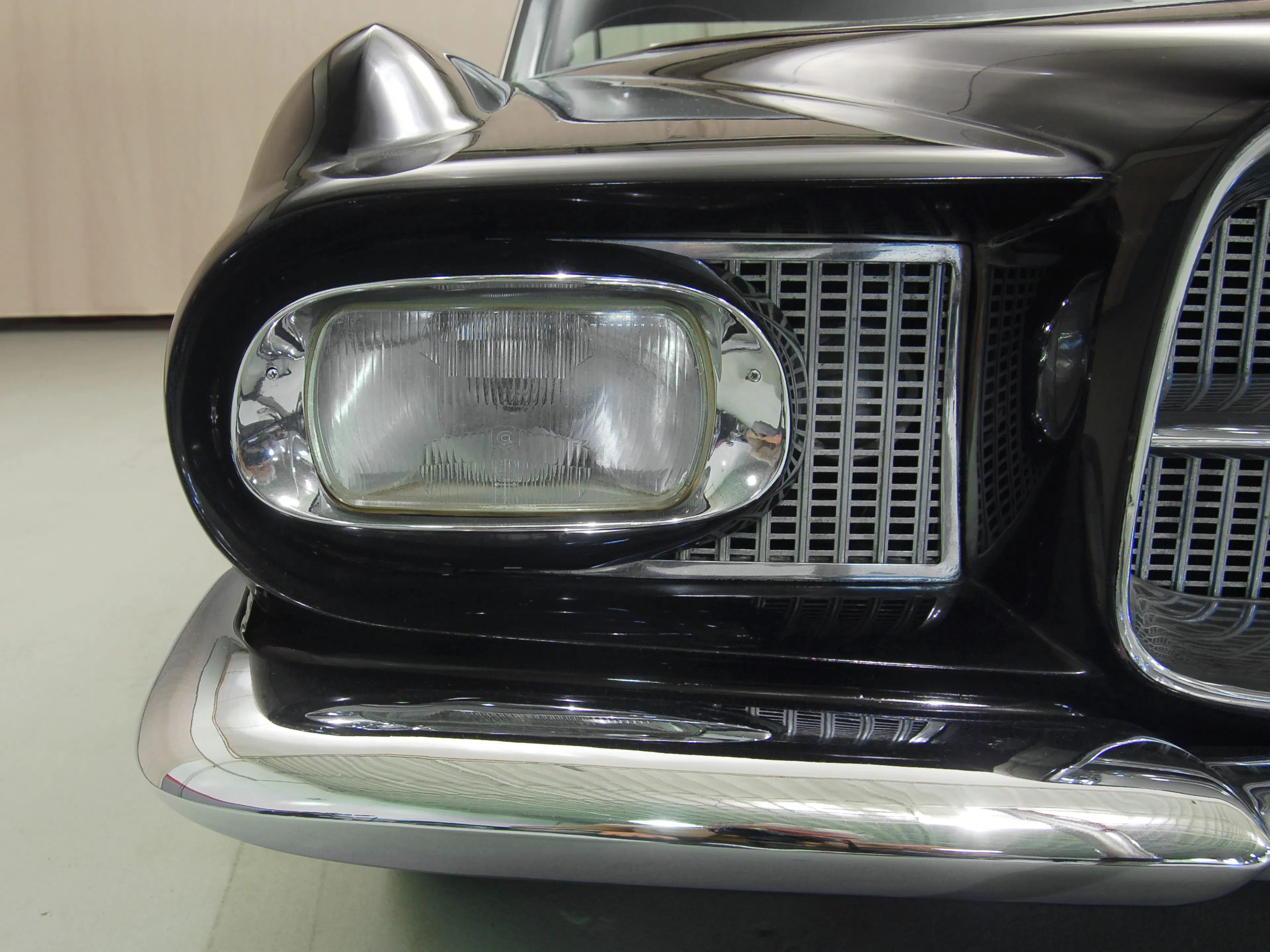 1962 Dual-Ghia L6.4 Base