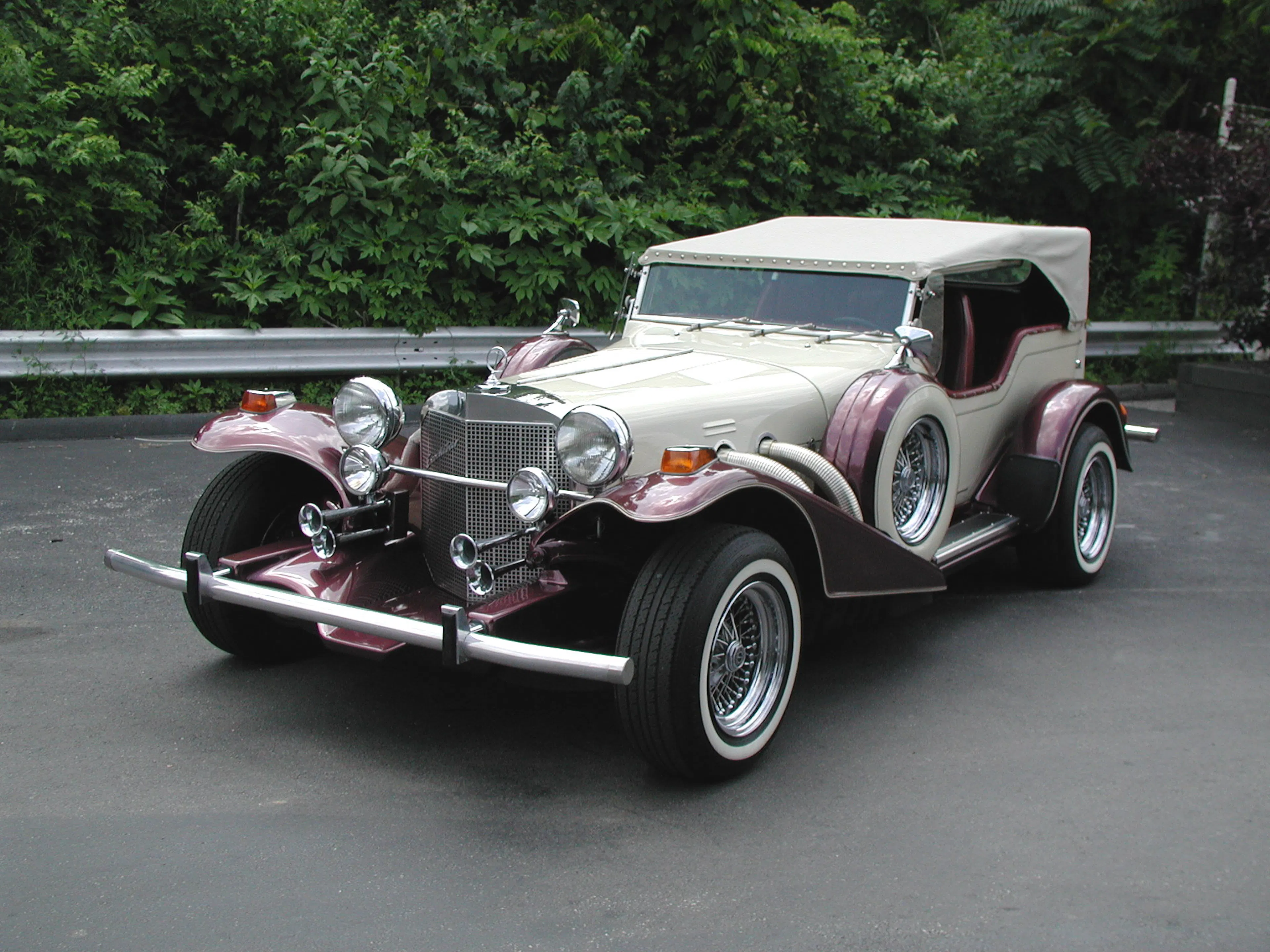 1979 Excalibur Series III Base