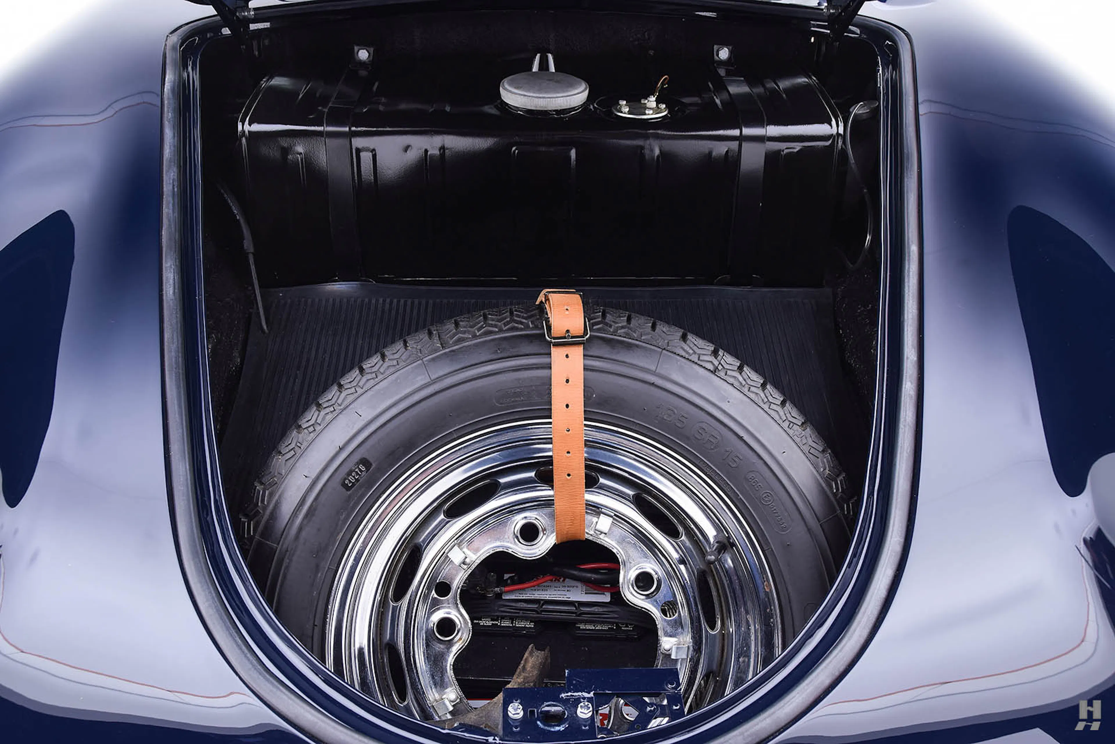 1960 Porsche 356B (T5) 1600 Super 2dr Roadster Courtesy of Hyman Ltd.