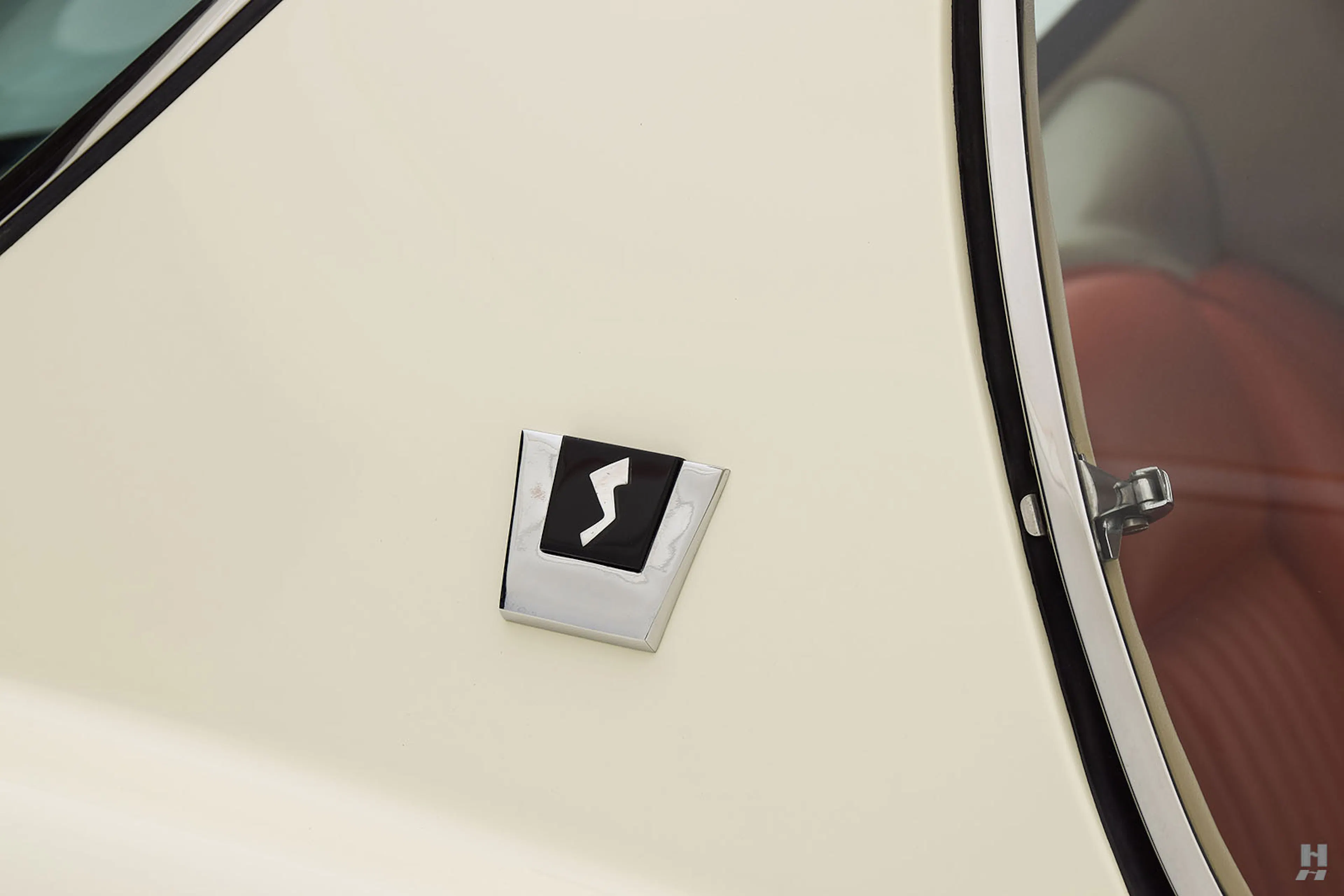 1963 Studebaker Avanti R2 2dr Coupe Courtesy of Hyman Ltd.
