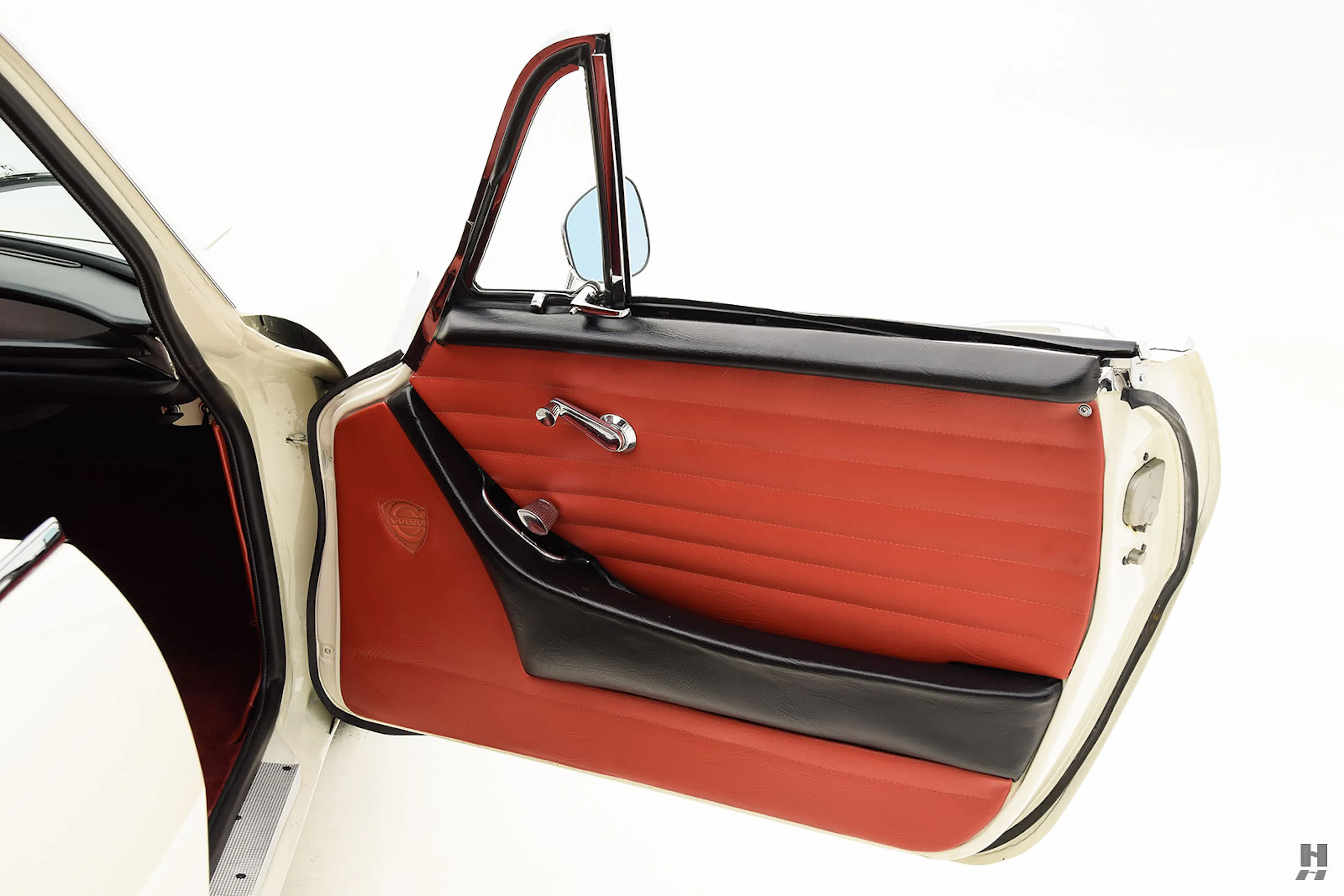 1964 Volvo 1800S 2dr Coupe Courtesy of Hyman Ltd.