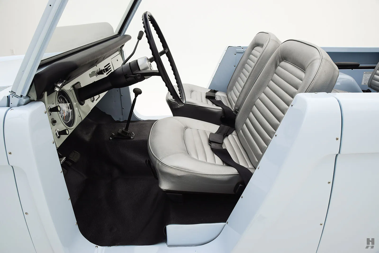 1966 Ford Bronco 2dr Roadster 4x4 Courtesy of Hyman Ltd.