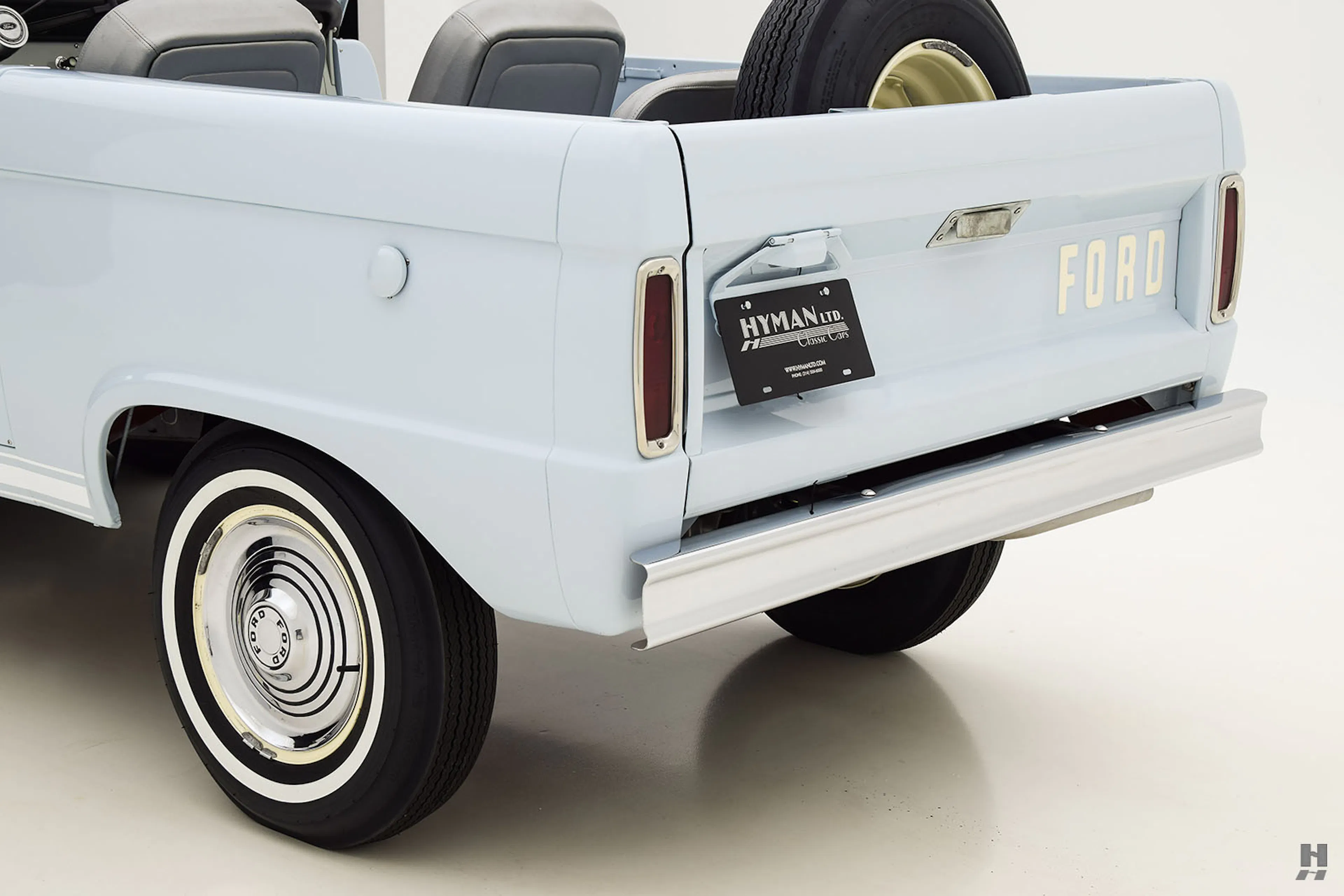 1966 Ford Bronco 2dr Roadster 4x4 Courtesy of Hyman Ltd.