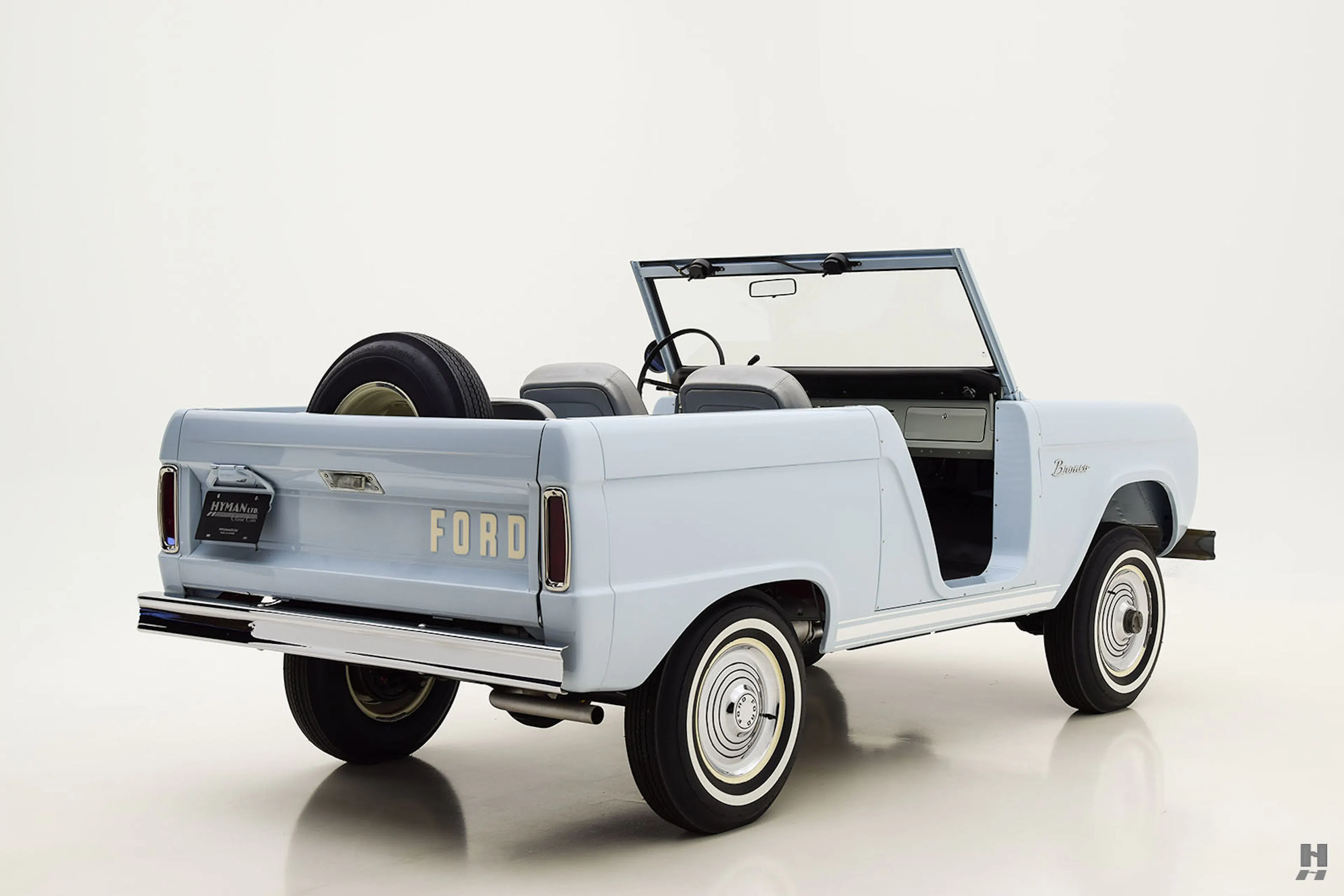 1966 Ford Bronco 2dr Roadster 4x4 Courtesy of Hyman Ltd.
