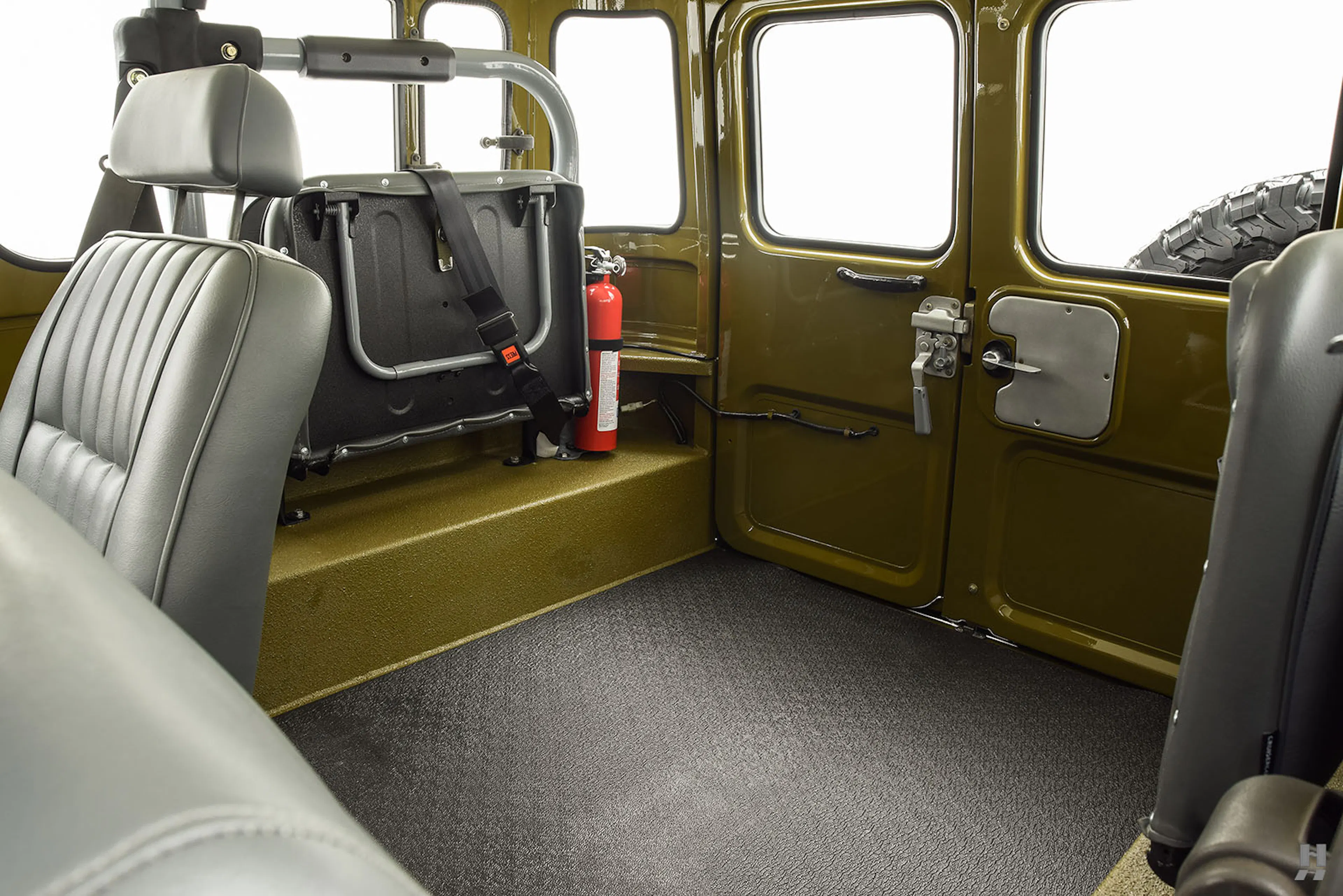 1979 Toyota Land Cruiser FJ40V 2dr Hardtop 4x4 Courtesy of Hyman Ltd.