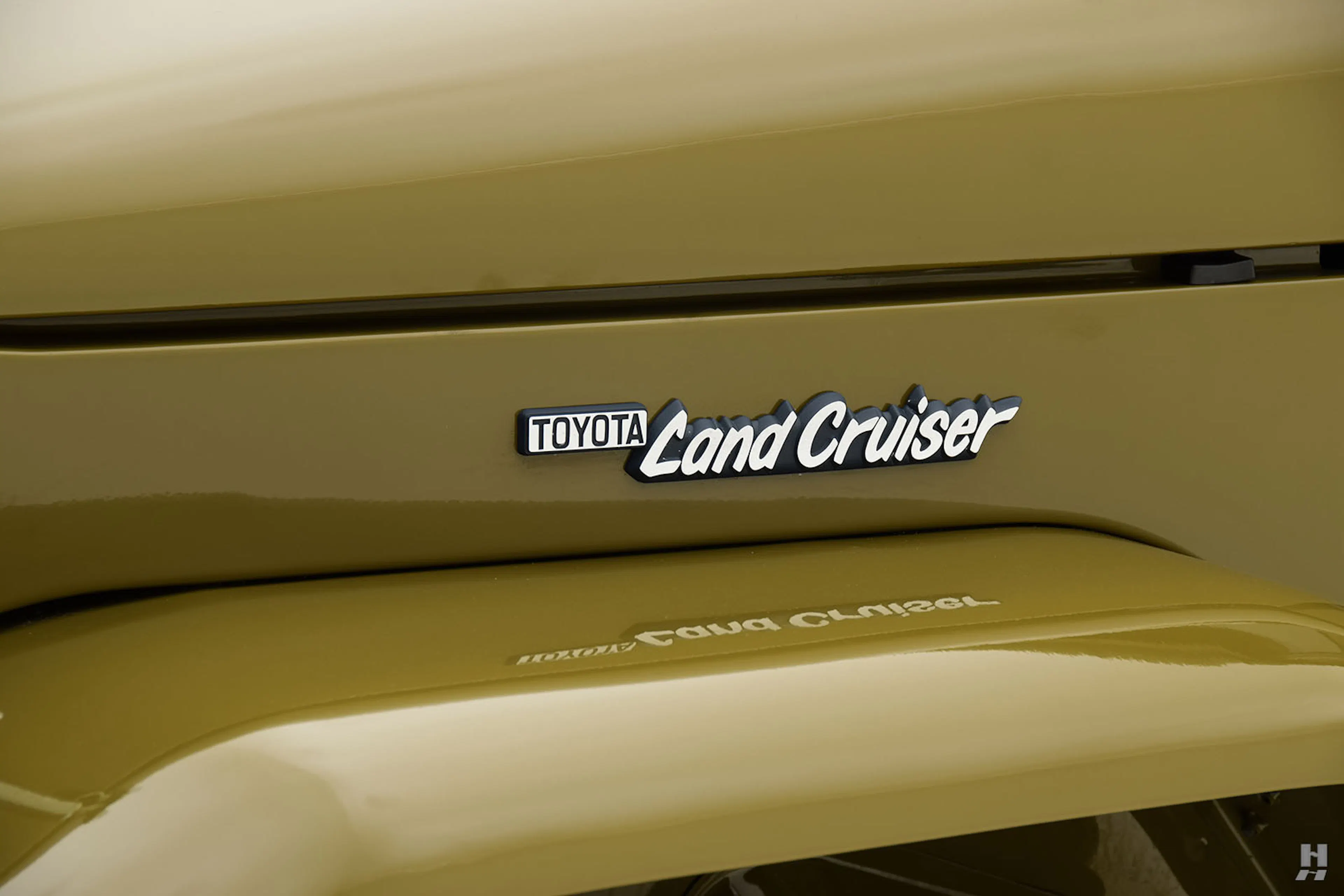 1979 Toyota Land Cruiser FJ40V 2dr Hardtop 4x4 Courtesy of Hyman Ltd.