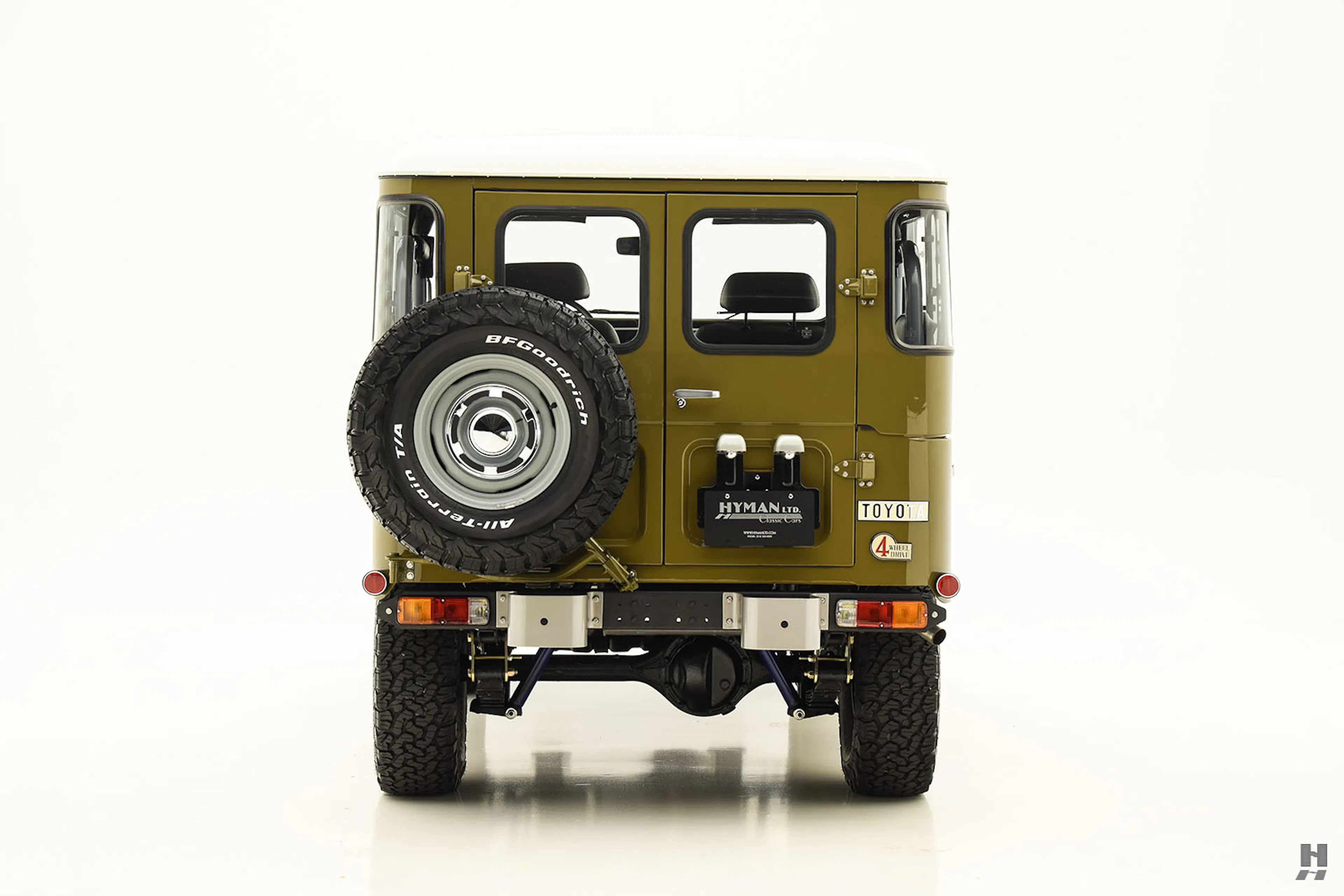 1979 Toyota Land Cruiser FJ40V 2dr Hardtop 4x4 Courtesy of Hyman Ltd.
