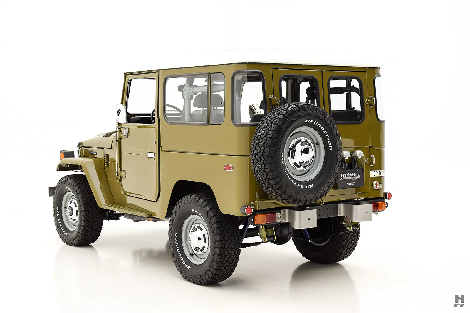 1979 Toyota Land Cruiser FJ40V 2dr Hardtop 4x4 Courtesy of Hyman Ltd.